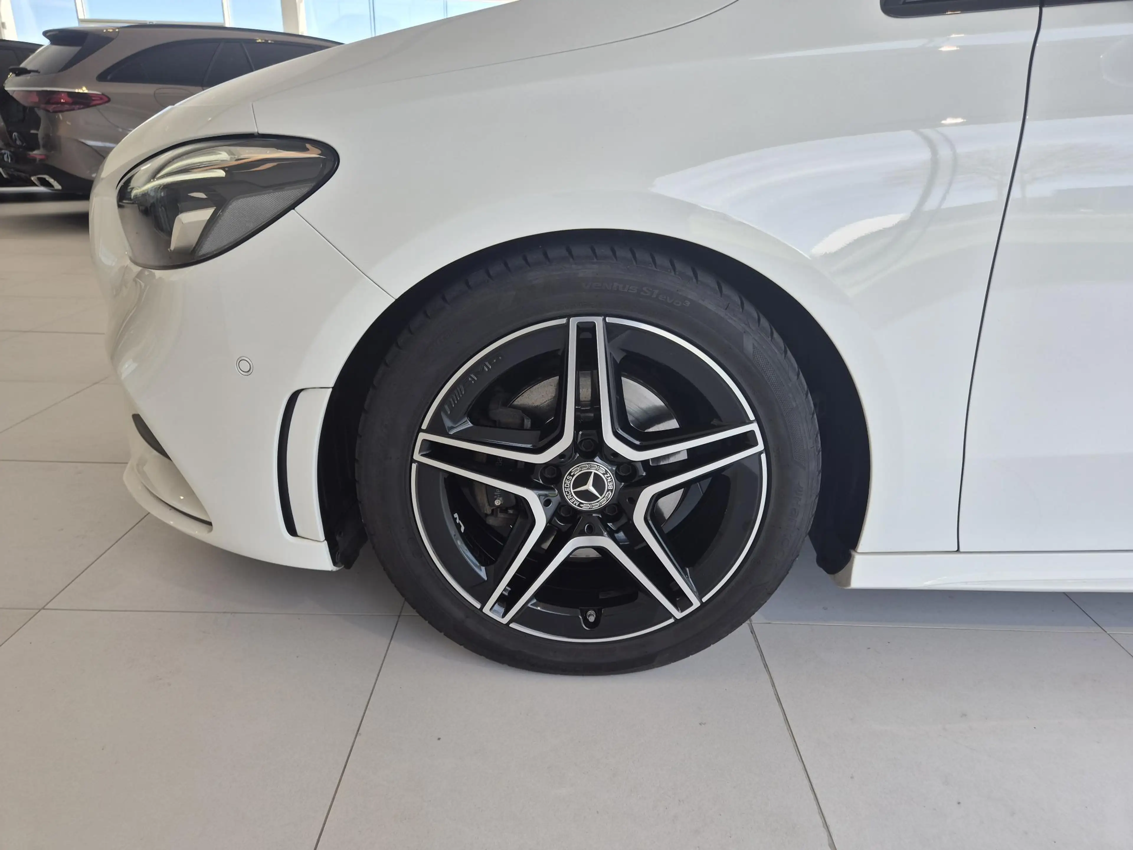 Mercedes-Benz B 200 AMG Line | Night Pack | Dodehoekassistent | Verwar — photo 7