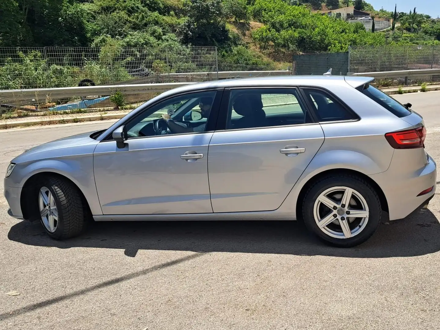 Audi A3 A3 III 2016 Sportback Sportback 35 2.0 tdi 150cv Grigio - 2