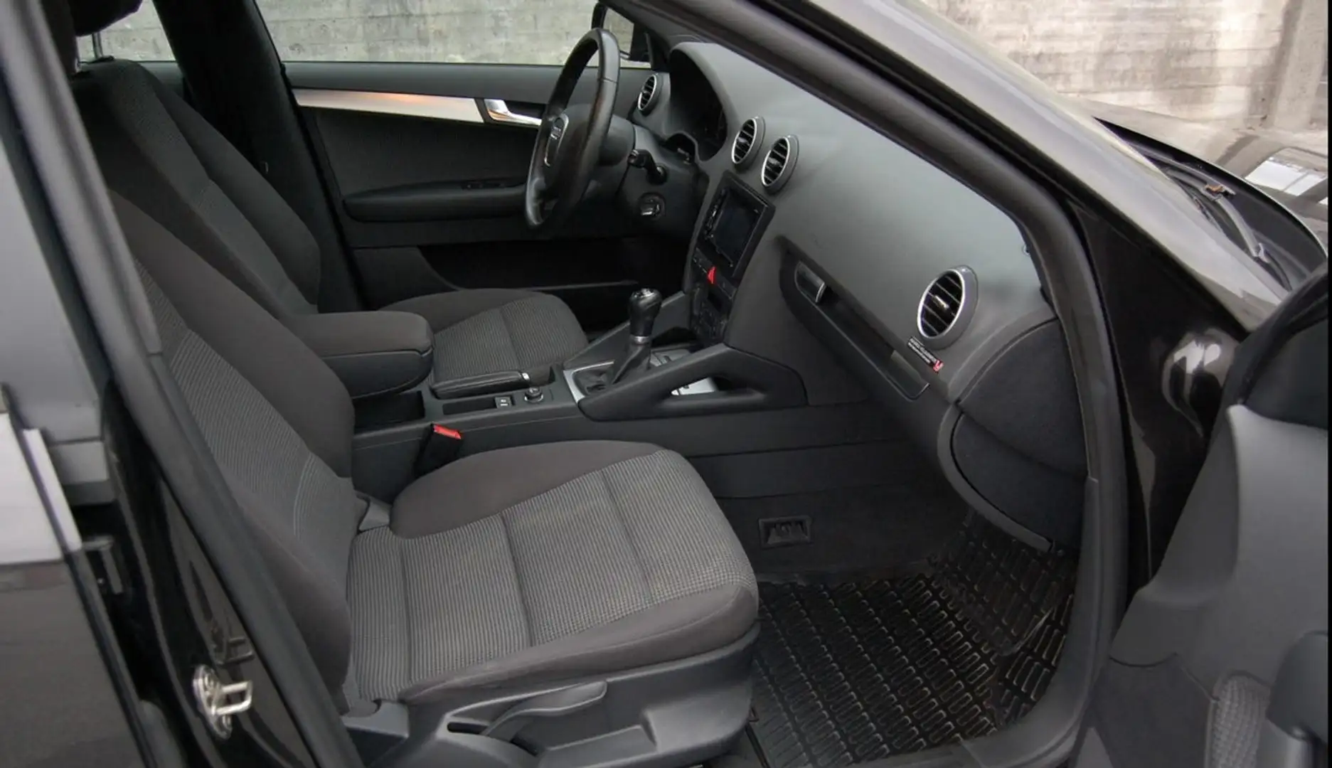 Audi A3 A3 Sportback 1.9TDI Ambiente Ambiente - 2