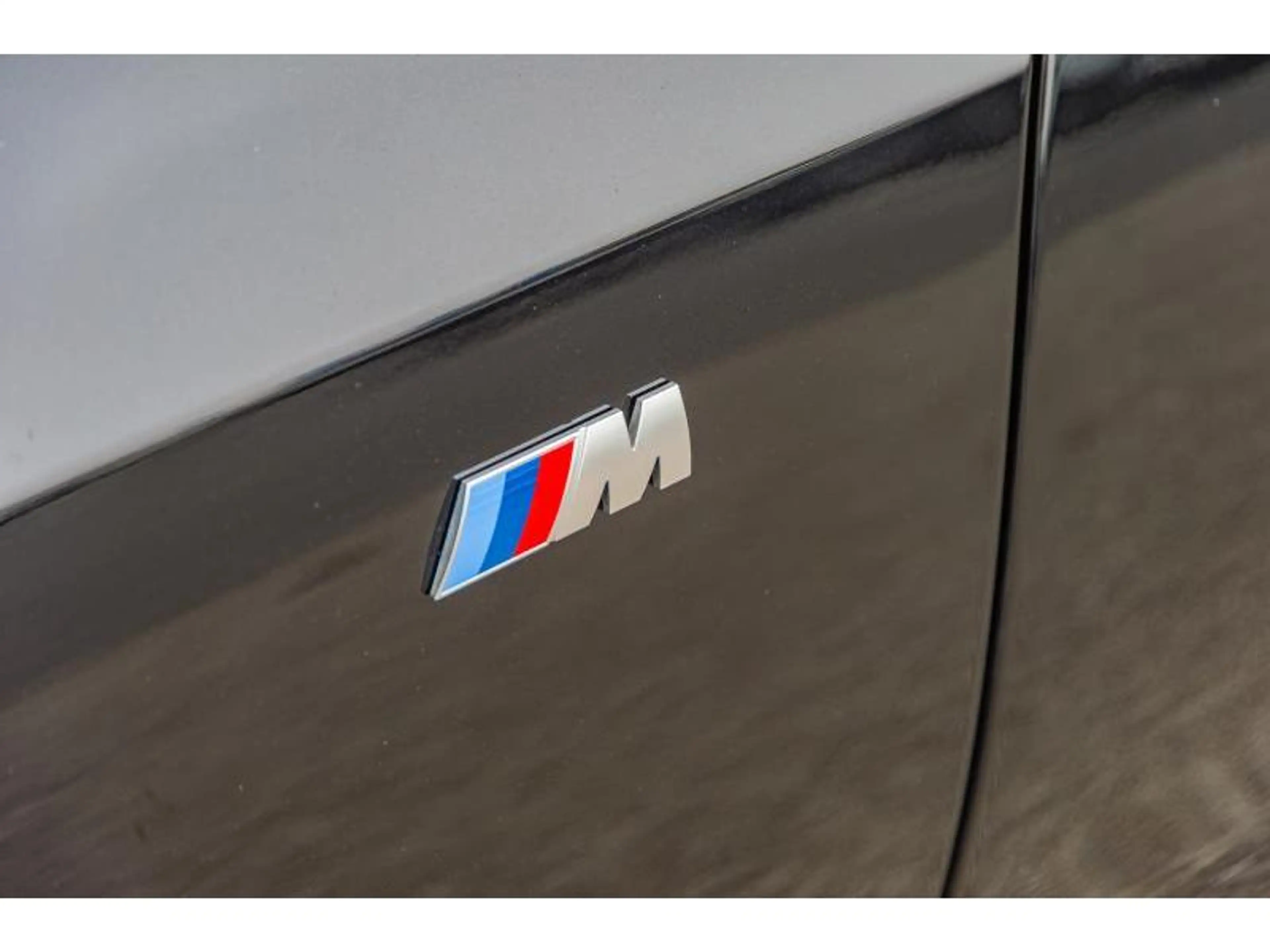 BMW i5 eDrive40 Touring — photo 14