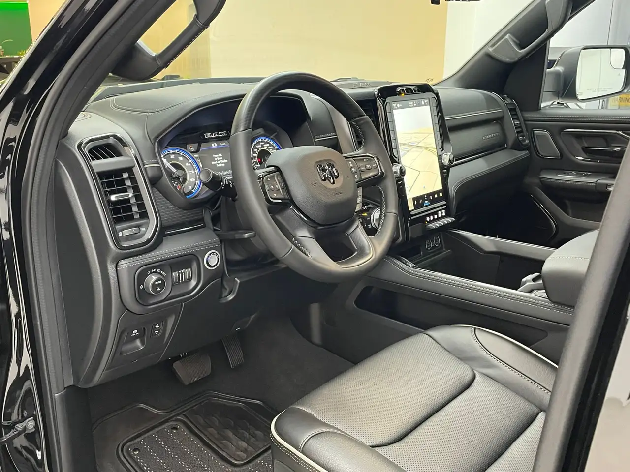 Dodge RAM 2024 — фото 11