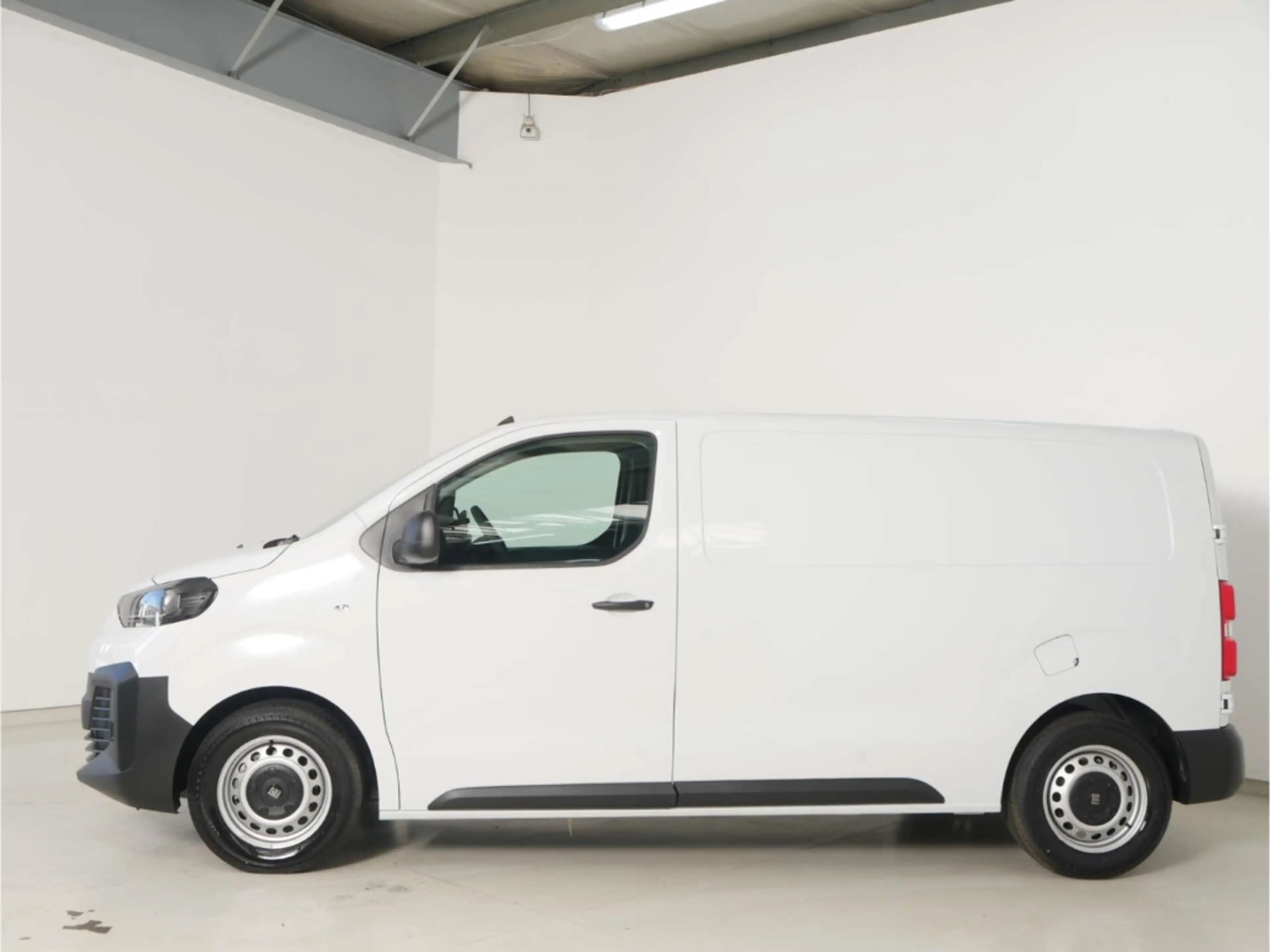 Fiat Scudo 120 PS M L2H1 Kastenwagen — photo 6