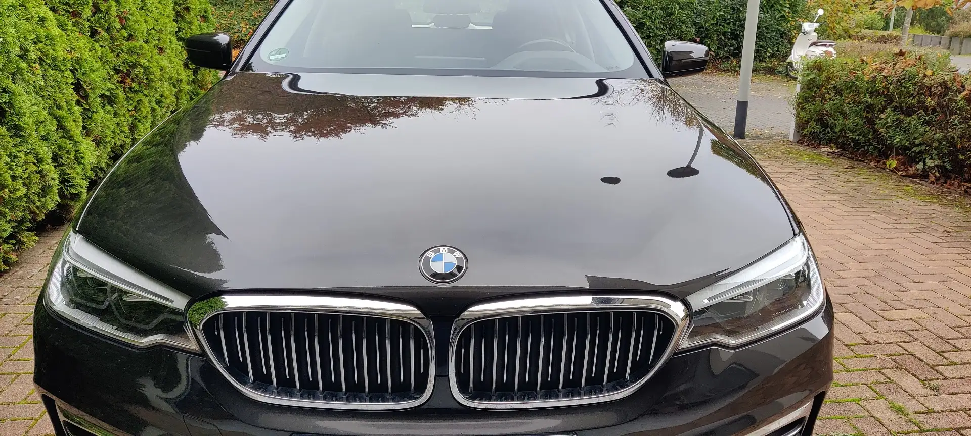 BMW 540 Touring 540d xDrive Aut. GARANTIE Luxury Line Braun - 2