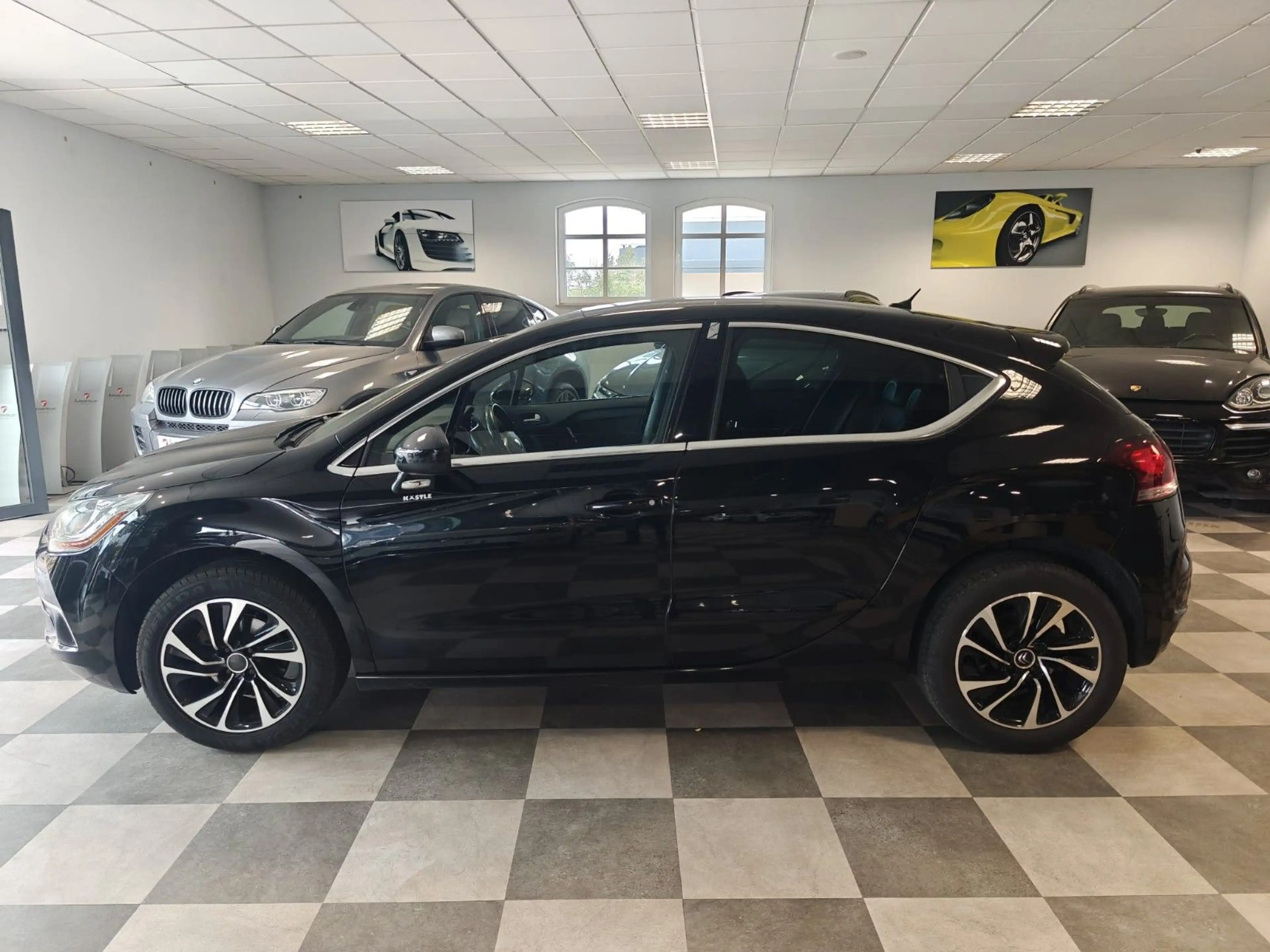 Citroen DS4 SoChic * Automatik * — photo 6