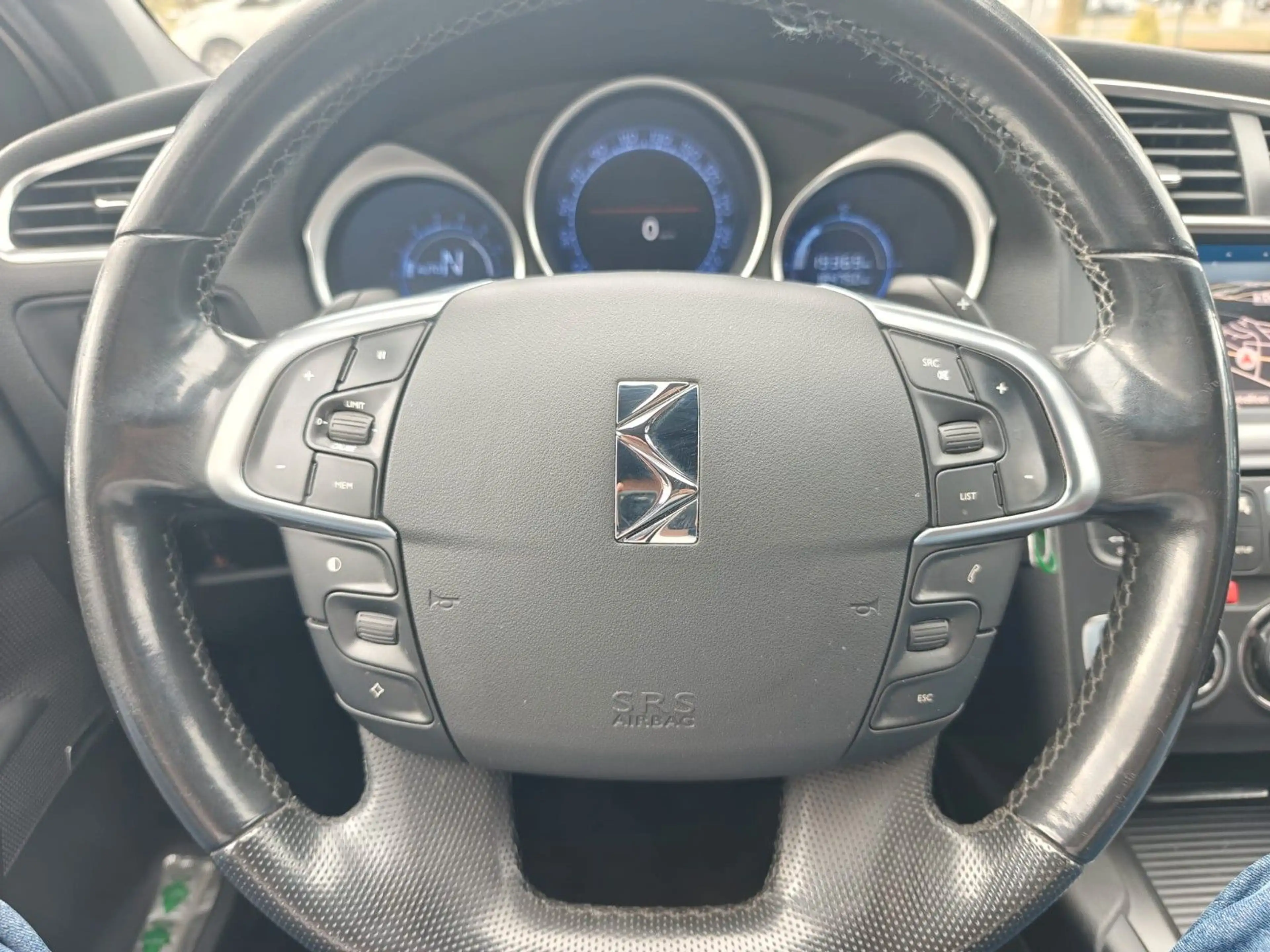Citroen DS4 SoChic * Automatik * — photo 15