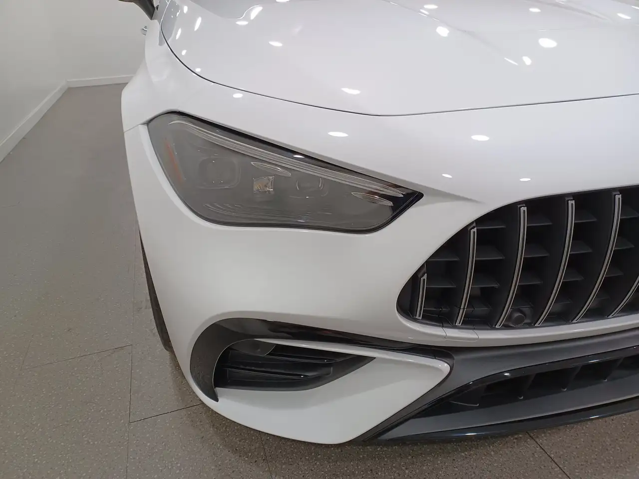 Mercedes-Benz CLE снимка Mercedes-Benz CLE