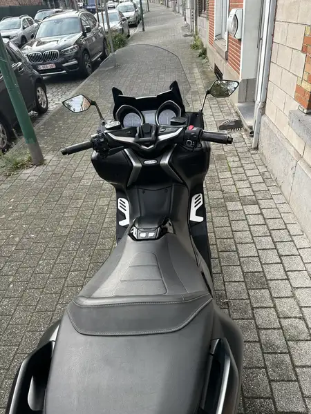 Yamaha TMAX DX - foto 4