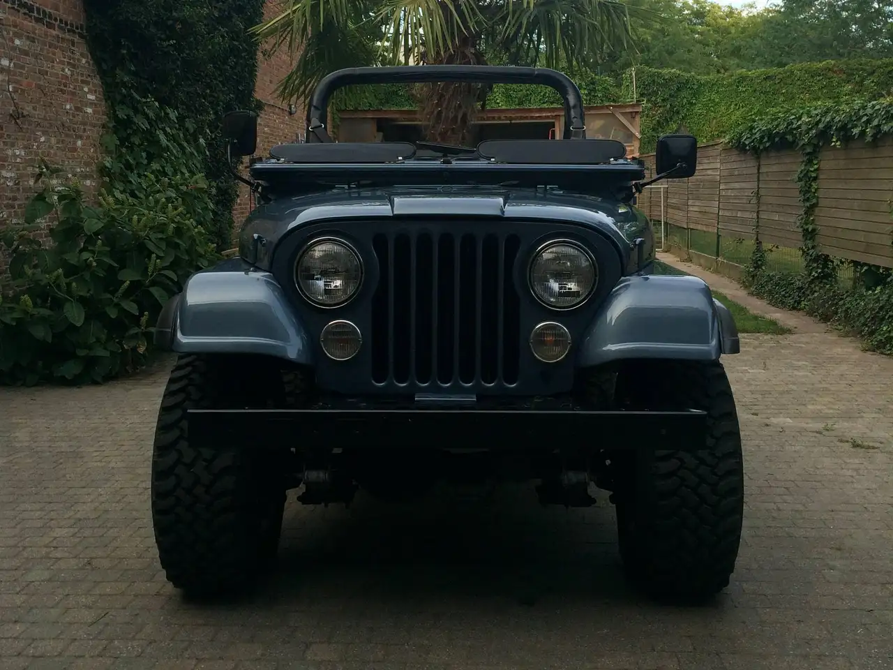 Jeep CJ-5