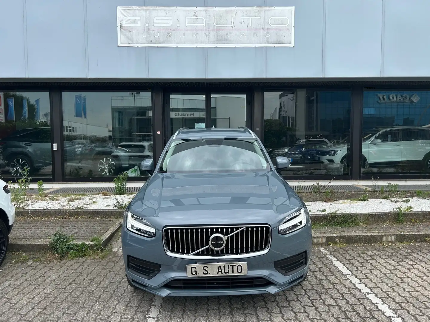 Volvo XC90 2.0 b5 Core awd 7 posti auto Grigio - 2