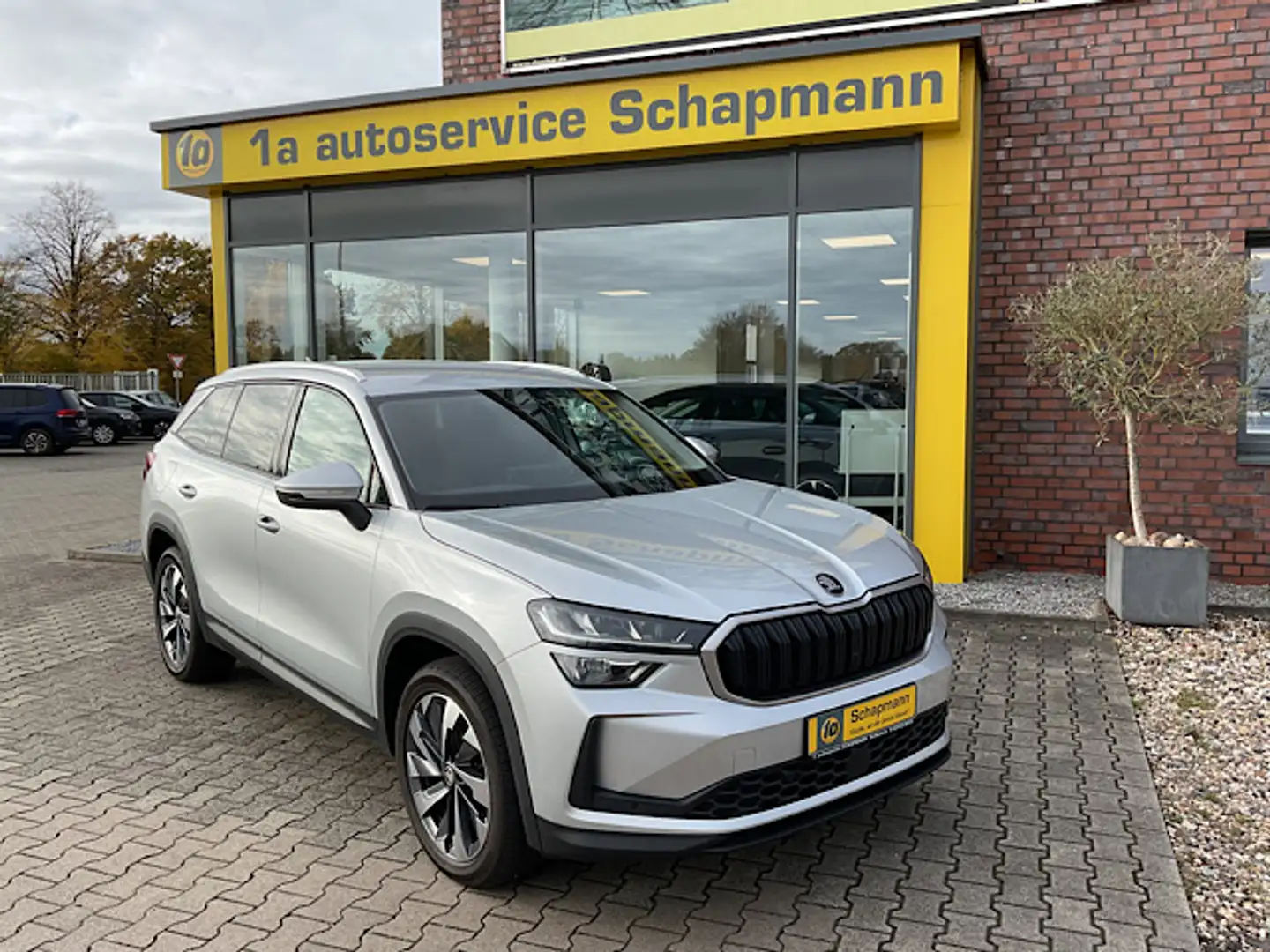 Skoda Kodiaq Kodiaq 2.0TDI DSG Selection ACC*AHK*KES*CAM*7SIT - 1