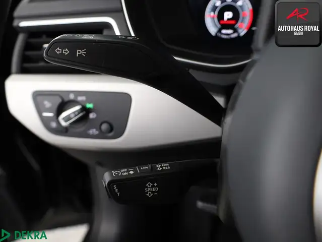 Audi A4 view 15