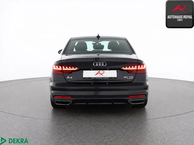 Audi A4 view 4