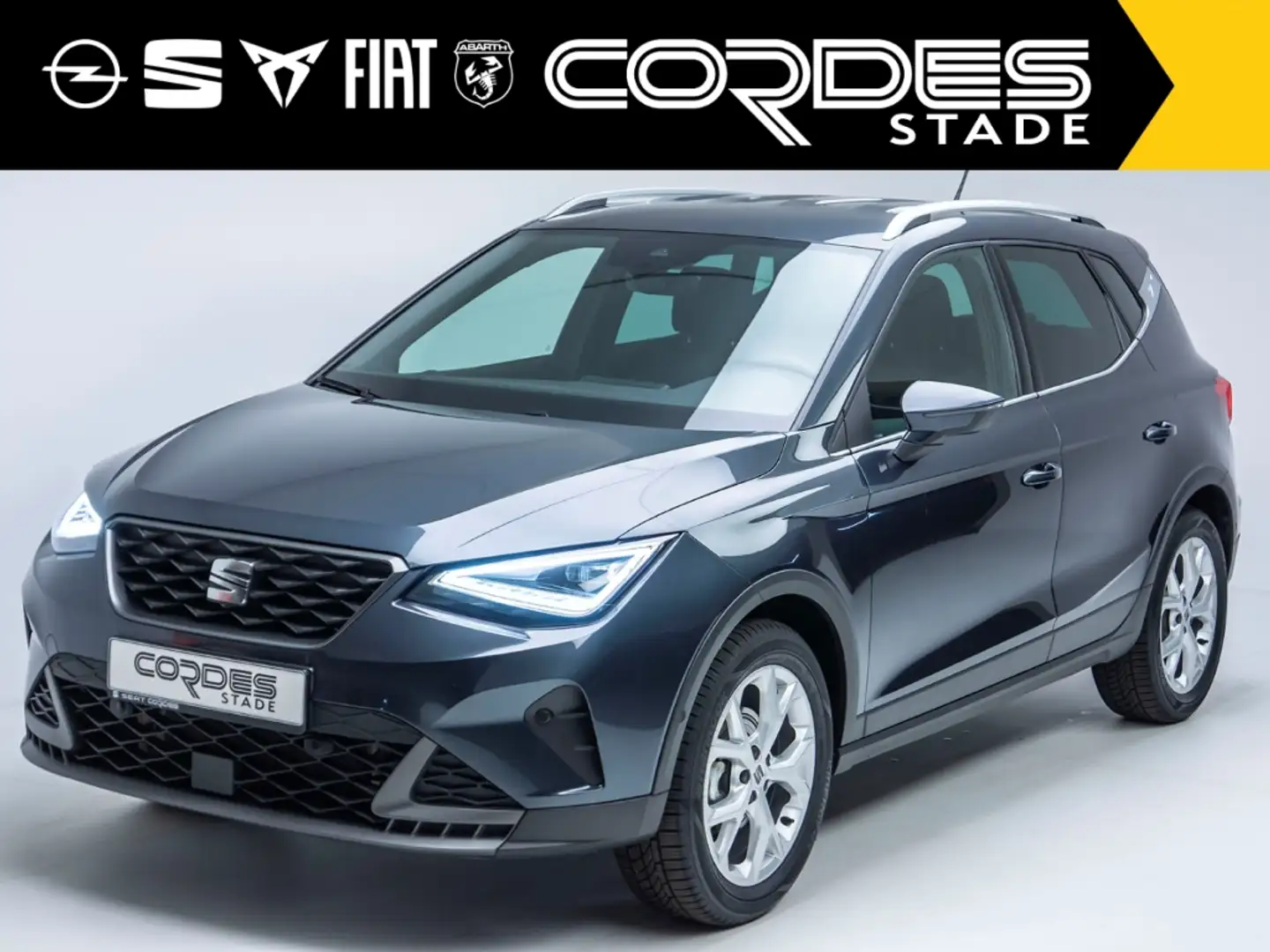 SEAT Arona FR 1.0 TSI Automatik Kamera PDC Allwetter (45) Grau - 2