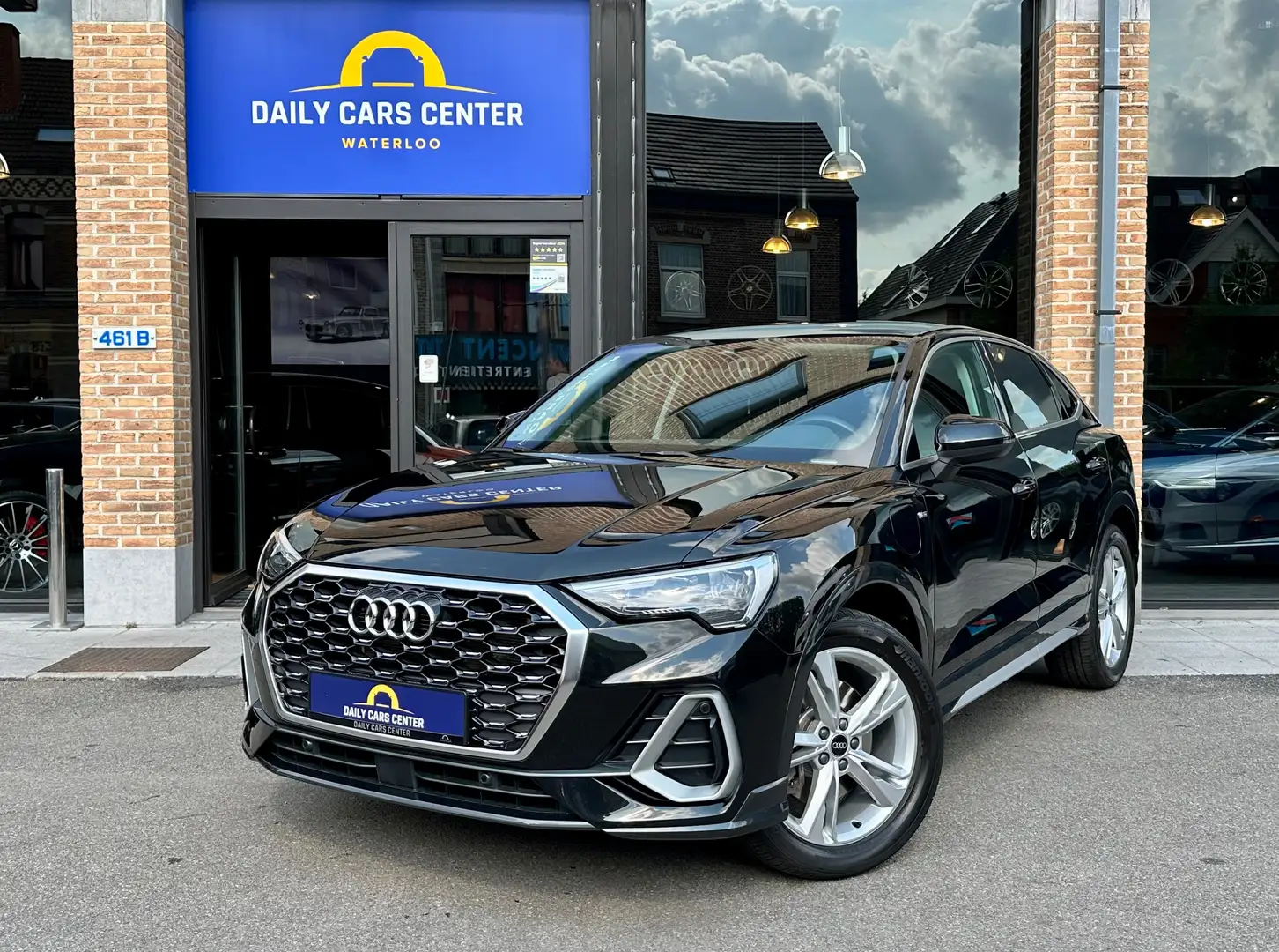 Audi Q3 Sportback PHEV 45 TFSIe S line Noir - 1