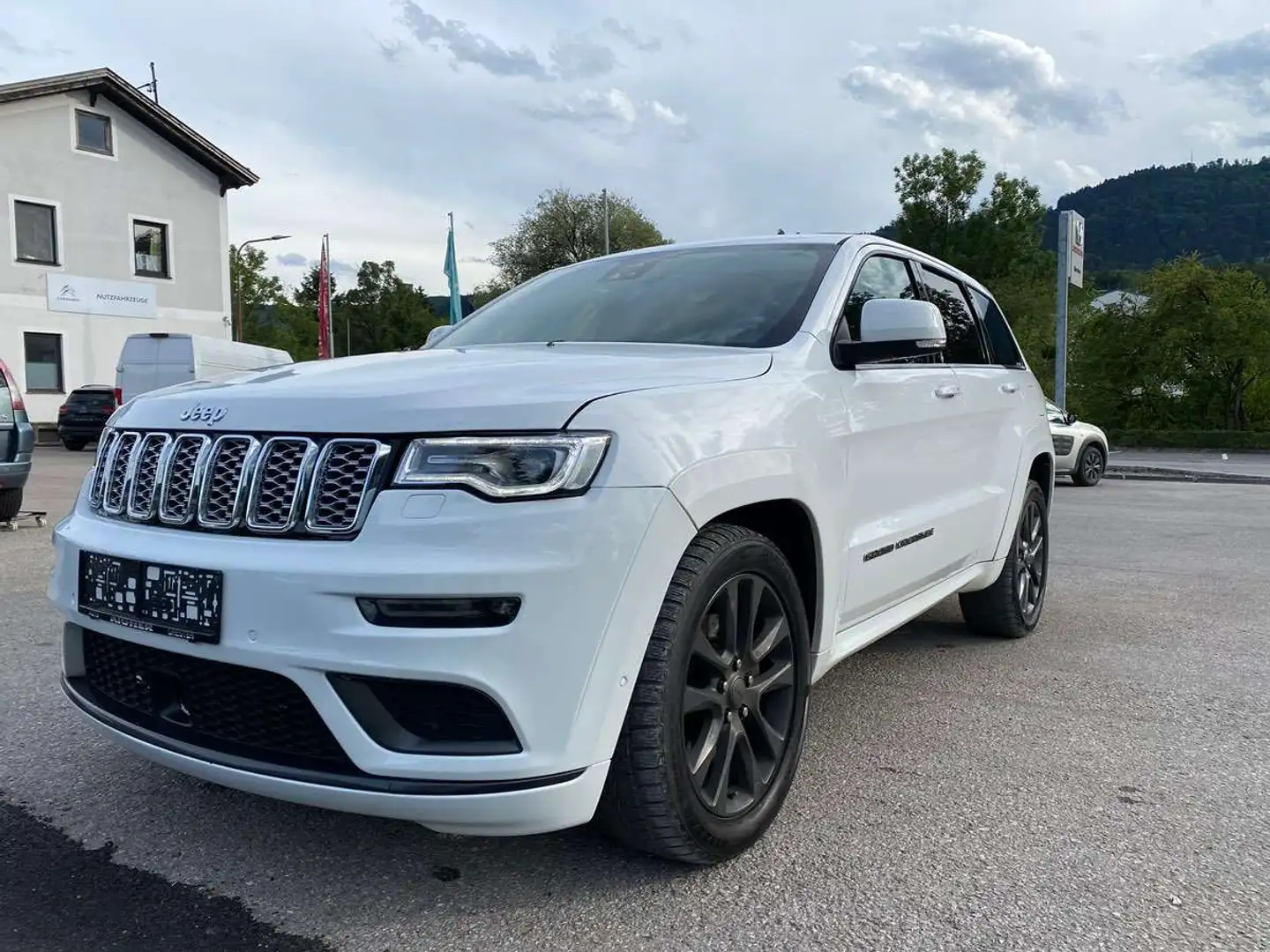Jeep Grand Cherokee Grand Cherokee 3,0 V6 CRD Sondermodell S Weiß - 1