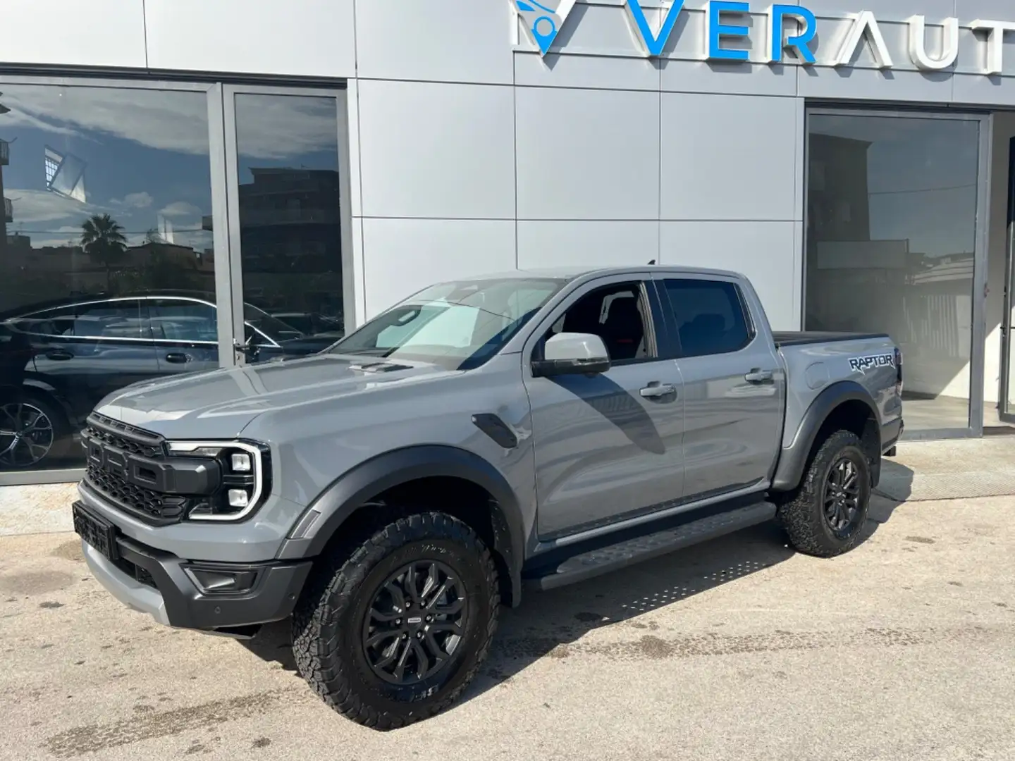 Ford Ranger Raptor 2.0 210cv possibilità noleggio no scoring Grigio - 1