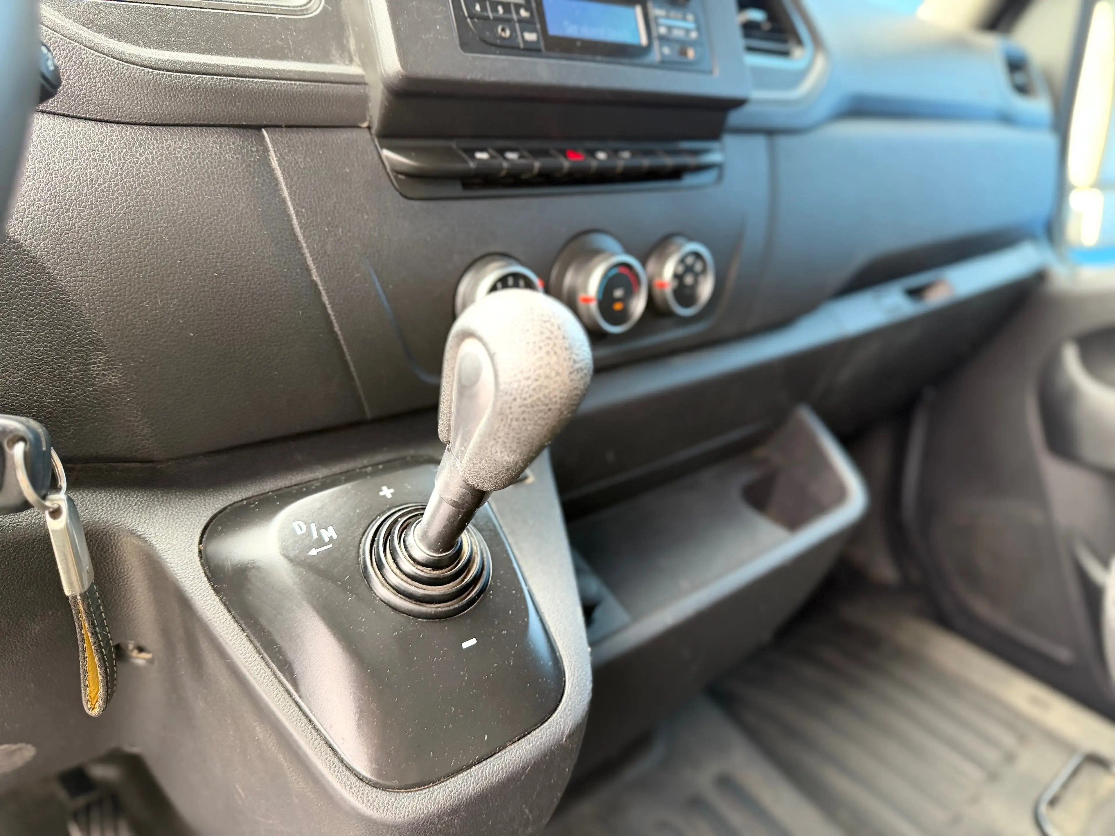 Renault Master 2.3 CDi L2H2 - 180pk - Automaat - Trekhaak (€15.579 ex btw) — photo 8
