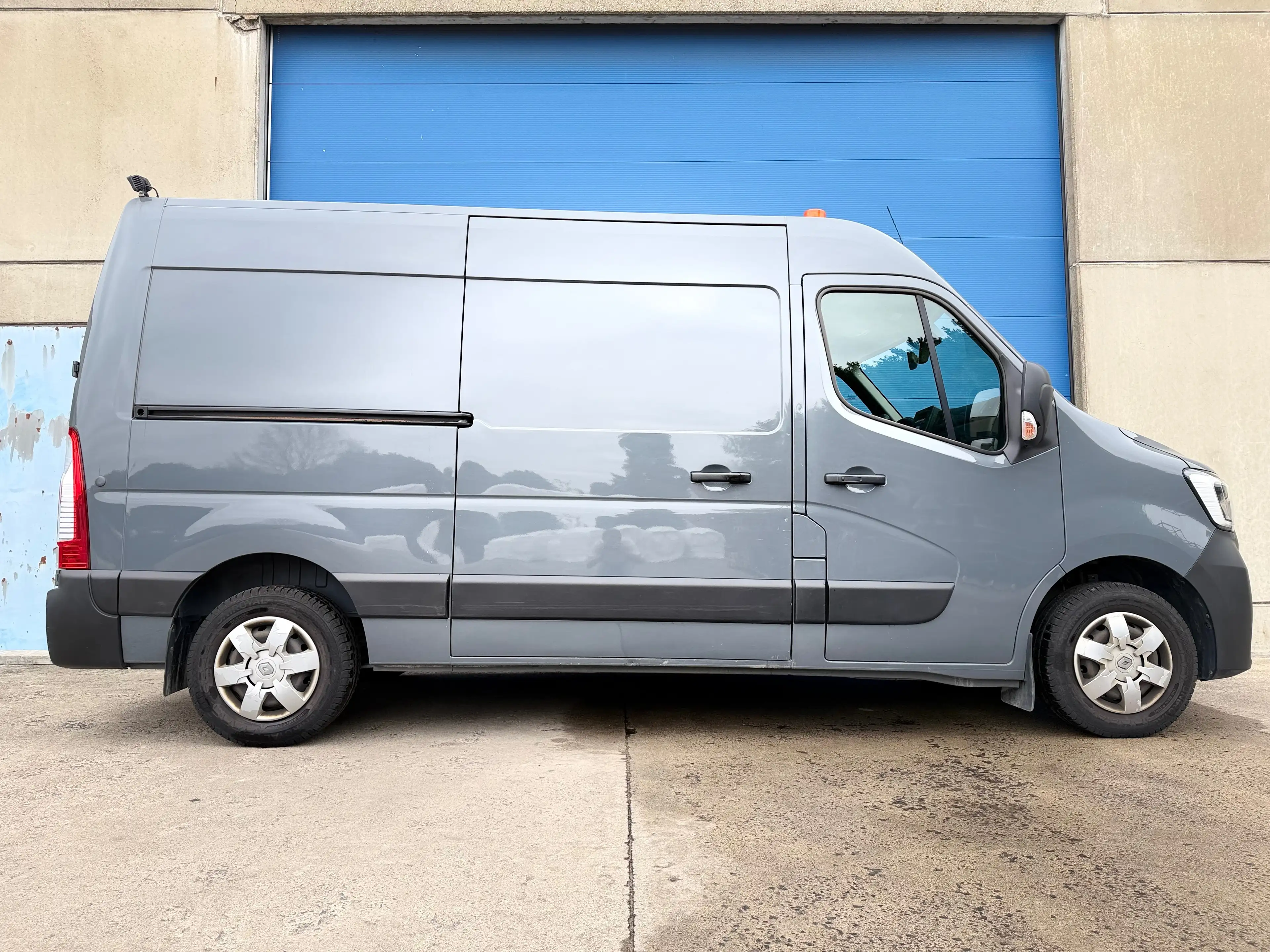 Renault Master 2.3 CDi L2H2 - 180pk - Automaat - Trekhaak (€15.579 ex btw) — photo 13