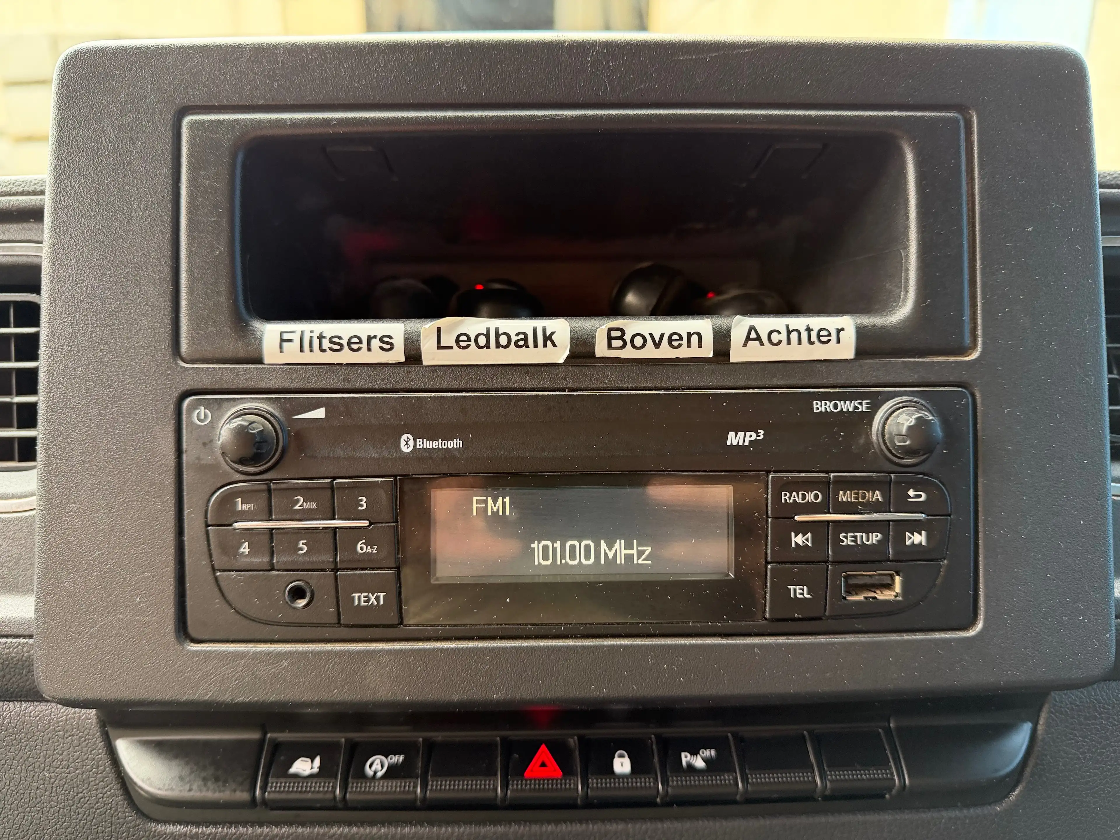 Renault Master 2.3 CDi L2H2 - 180pk - Automaat - Trekhaak (€15.579 ex btw) — photo 9