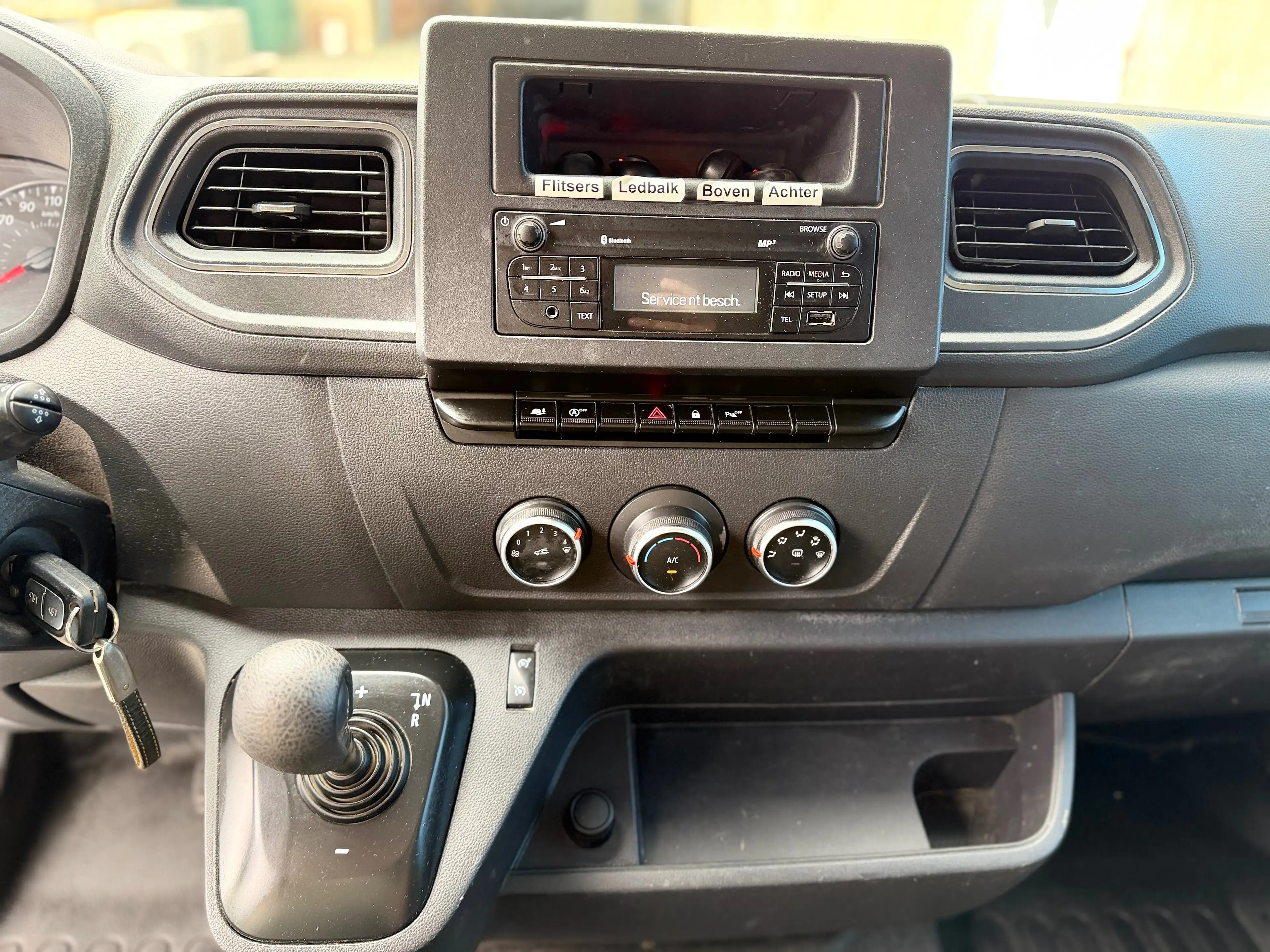 Renault Master 2.3 CDi L2H2 - 180pk - Automaat - Trekhaak (€15.579 ex btw) — photo 7