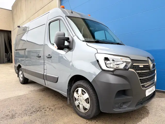 Renault Master 2.3 CDi L2H2 - 180pk - Automaat - Trekhaak (€15.579 ex btw)