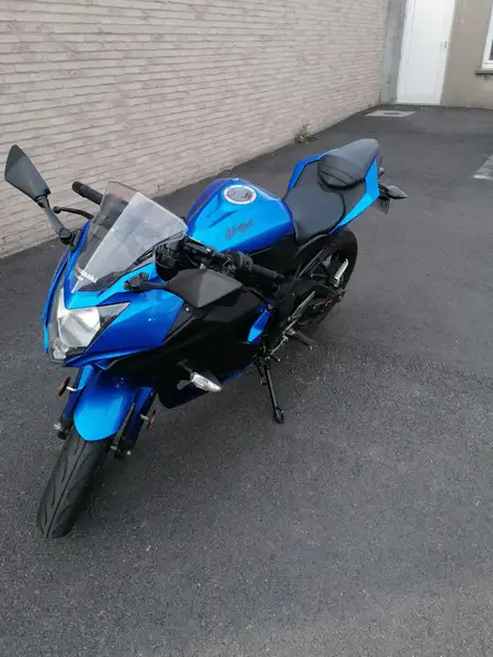 Kawasaki Ninja 125