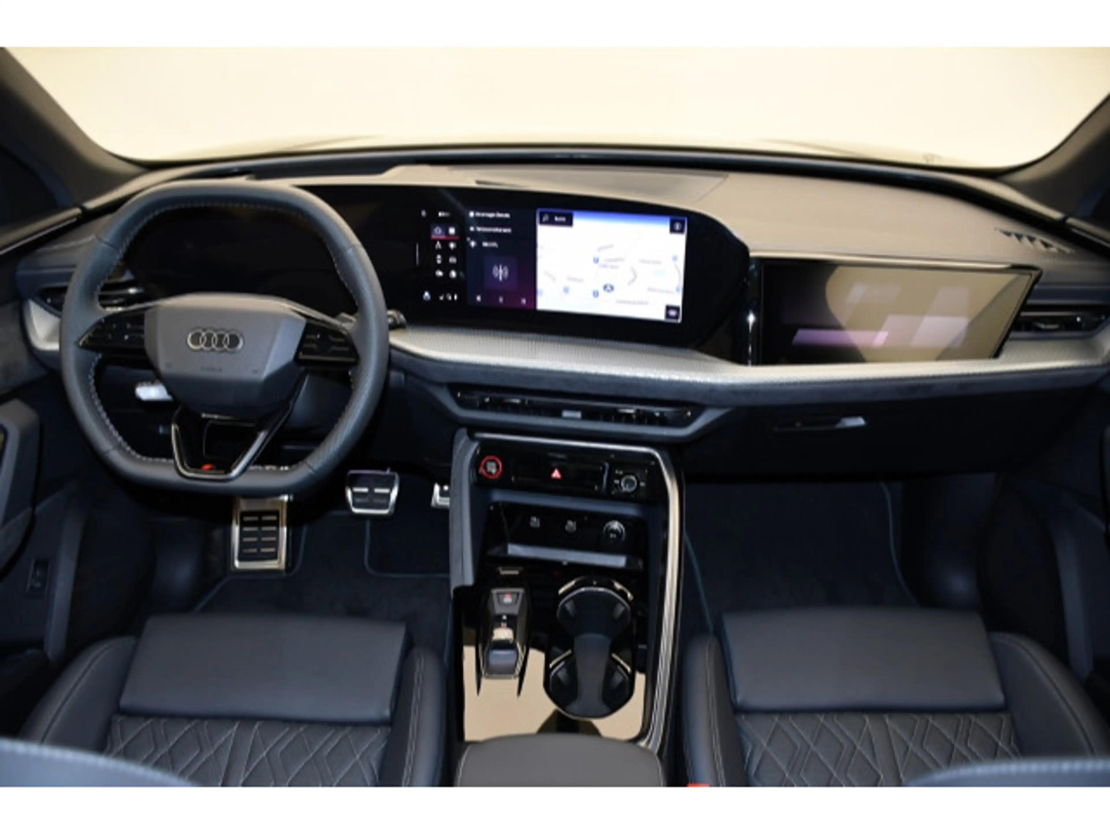 Audi SQ5 TFSI S tronic — photo 5
