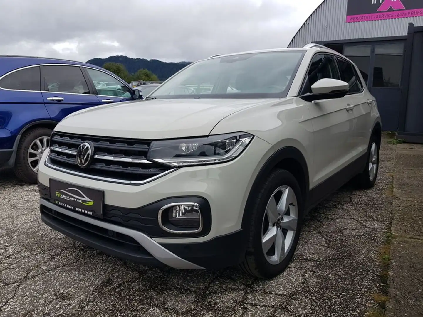 Volkswagen T-Cross Style 1,0 TSI DSG // LED / AHV / Navi // Grau - 1