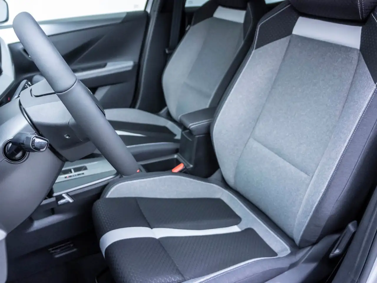 Opel Frontera GS 7-Sitzer Allwetter PDC v&h Kamera NAVI (NW31) 8