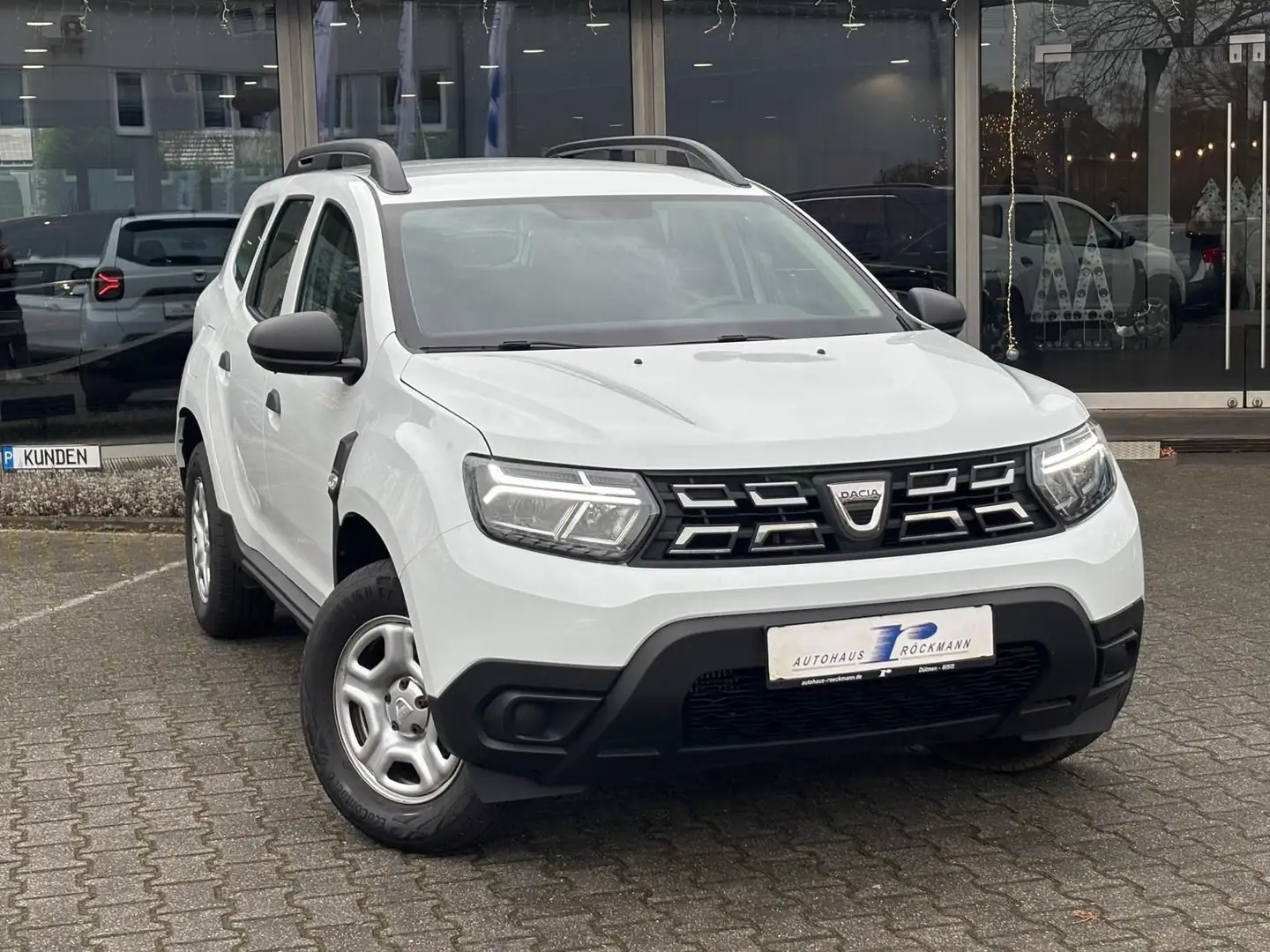 Dacia Duster II DAB SHZ Tempo PDC Bluetooth Weiß - 1