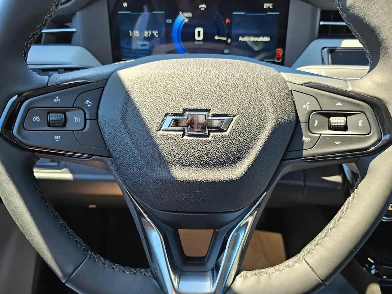 Chevrolet Bolt снимка Chevrolet Bolt