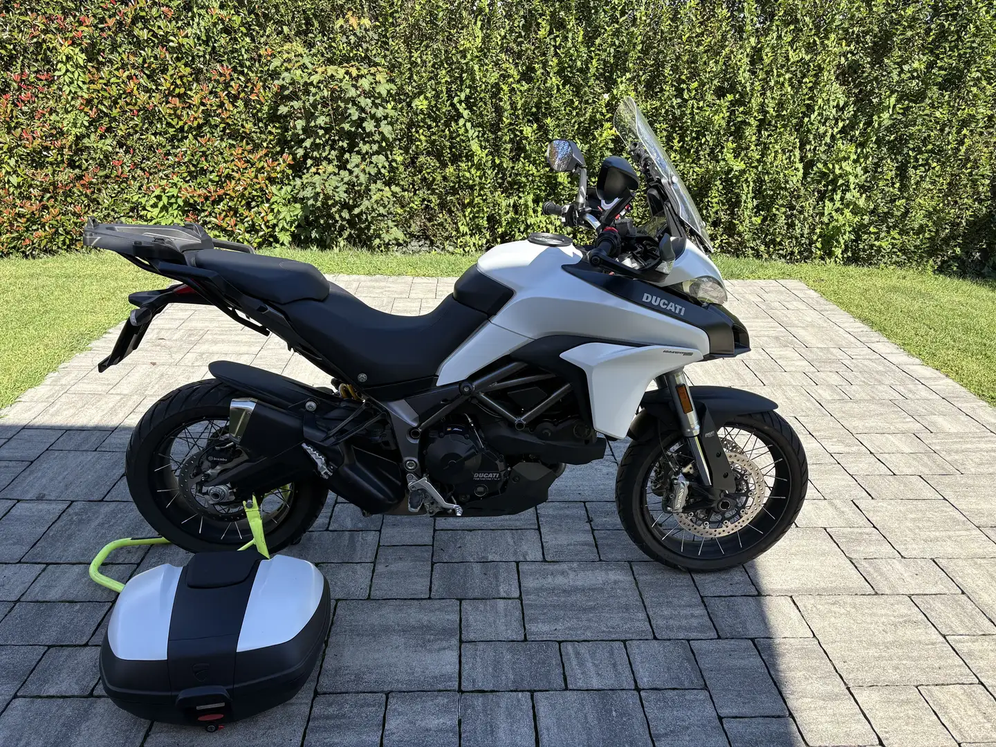 Ducati Multistrada 950 versione con kit touring Fehér - 1