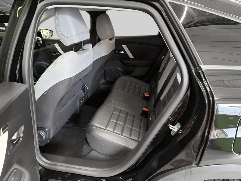 Citroen C4 Hybrid 145 ch Automatic MAX — photo 14