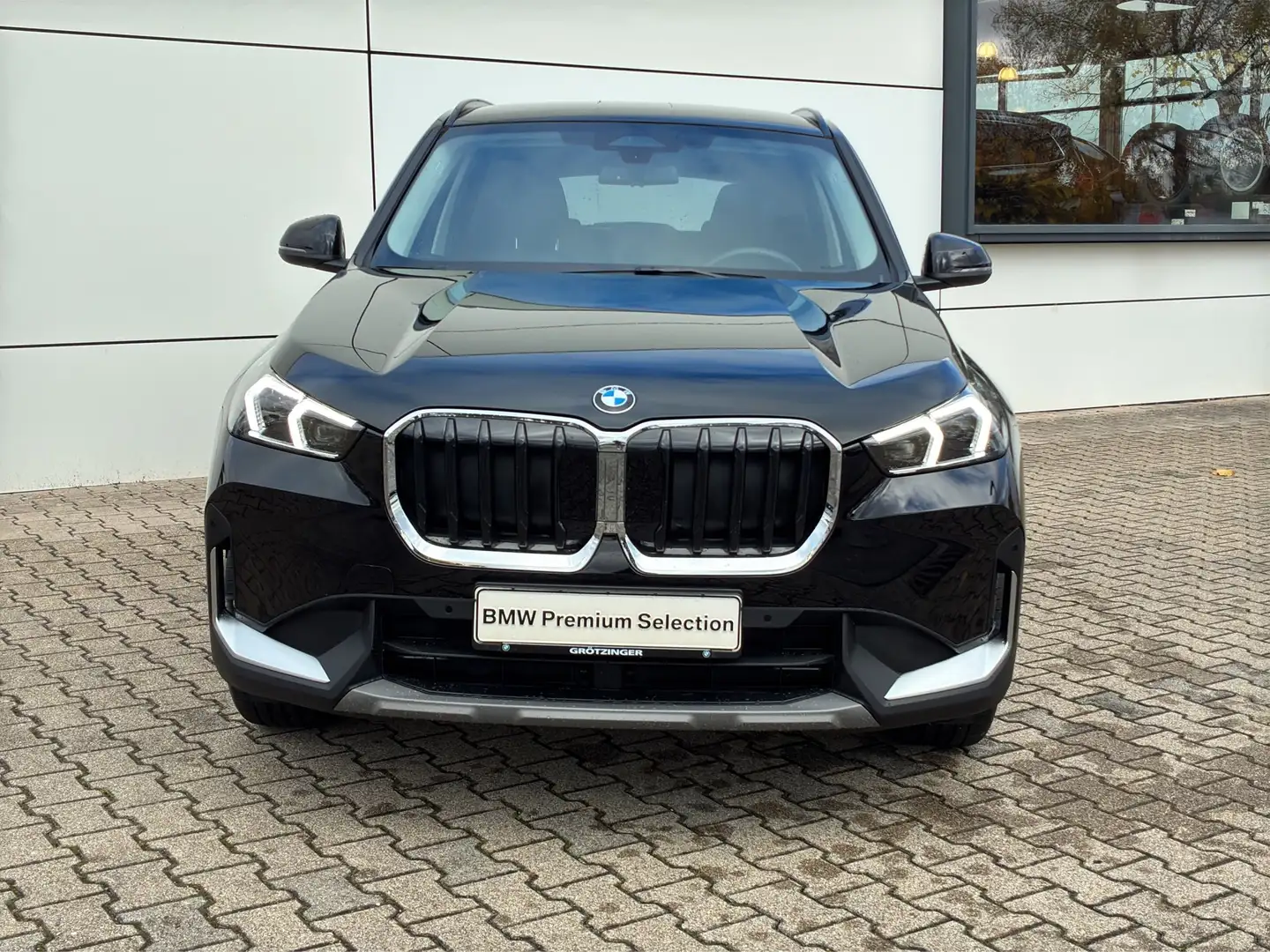 BMW X1 sDrive 18i 1000 € AKTIONSPRÄMIE Schwarz - 2