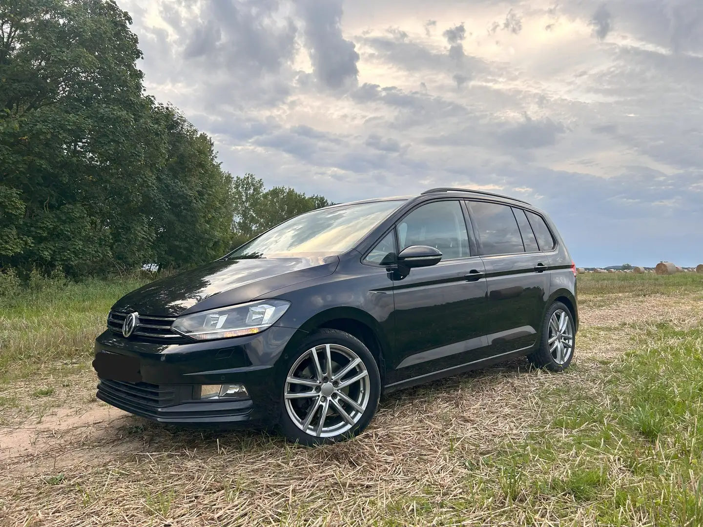 Volkswagen Touran Touran 2.0 TDI SCR Standheitung AHK Schwarz - 1