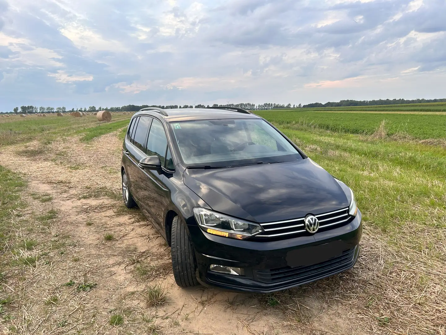 Volkswagen Touran Touran 2.0 TDI SCR Standheitung AHK Schwarz - 2