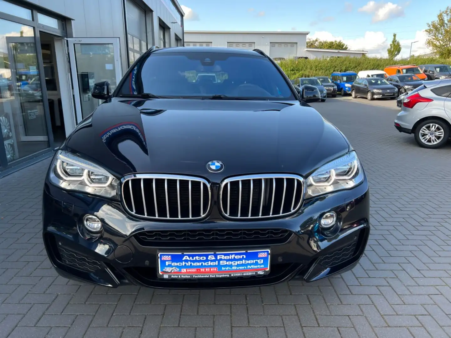 BMW X6 xDrive 40 d M-Sport Pano LED HUD SHZ RFK AHK Black - 2