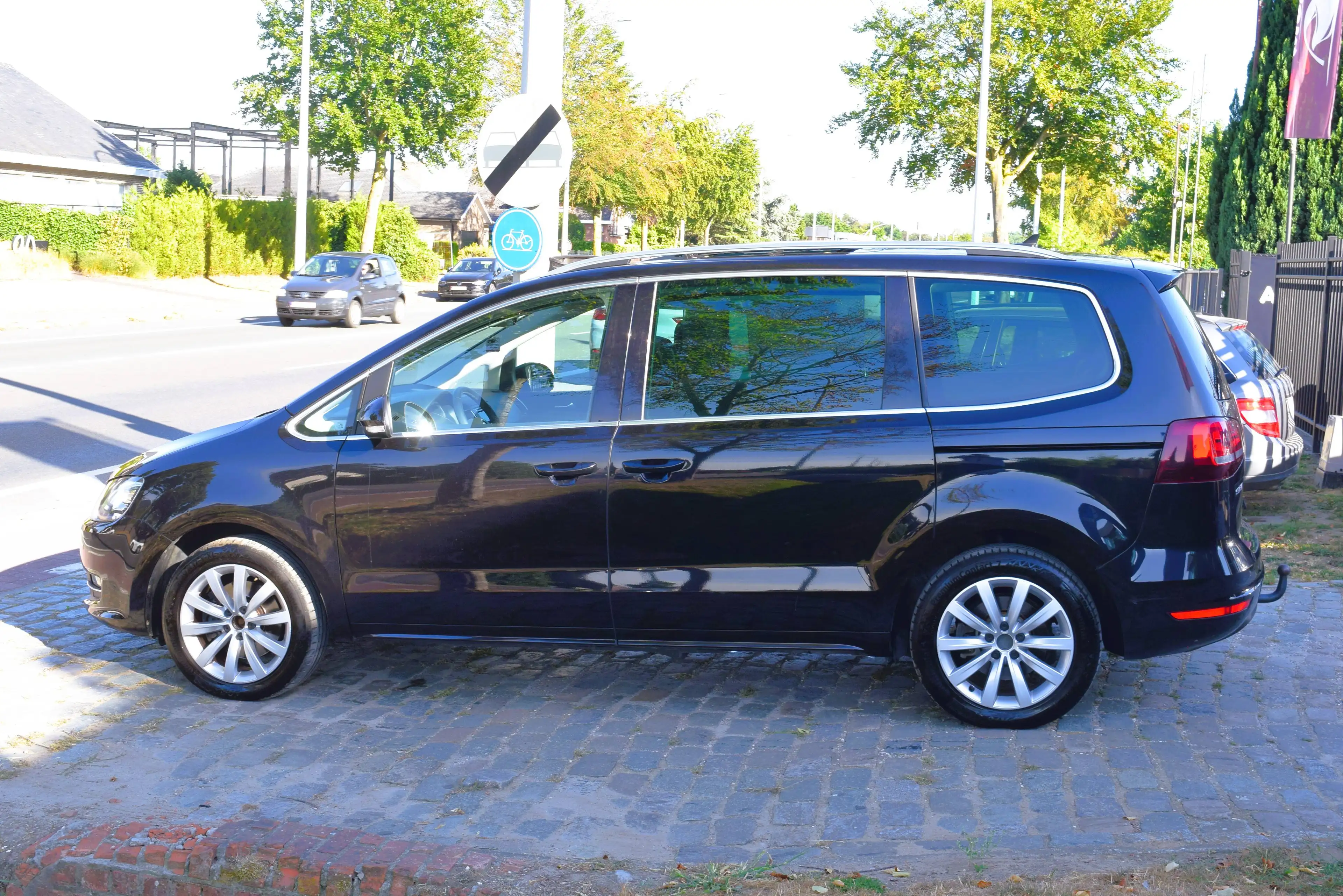 Volkswagen Sharan 1.4TSI/Highline/7 Zit/1st Owner/GARANTIE — photo 2