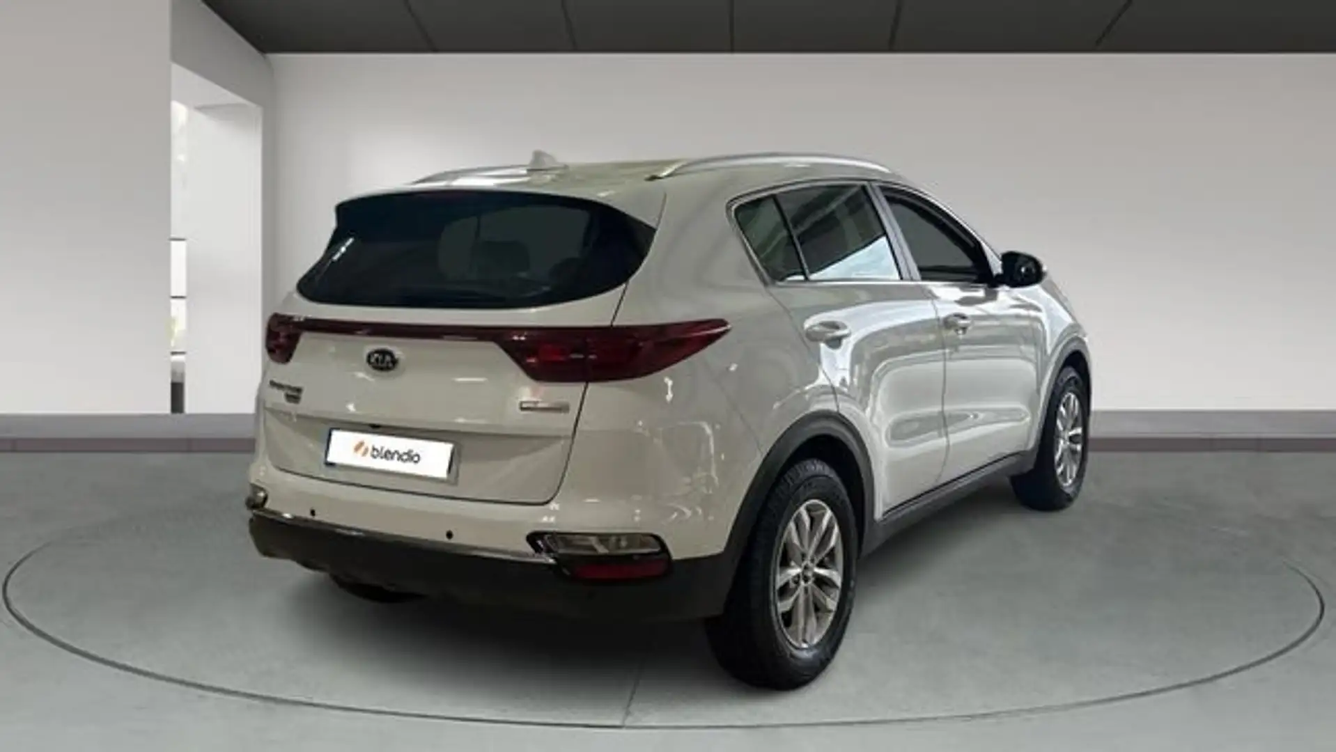 Kia Sportage 1.6 MHEV Concept 4x2 115 Blanco - 2