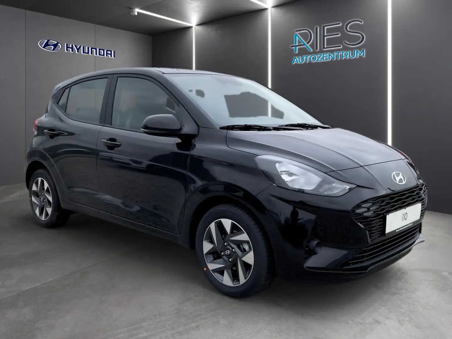 Hyundai i10 1.2 Trend *LED*LKAS*NAVI*CARPLAY*FCA* Noir - 2