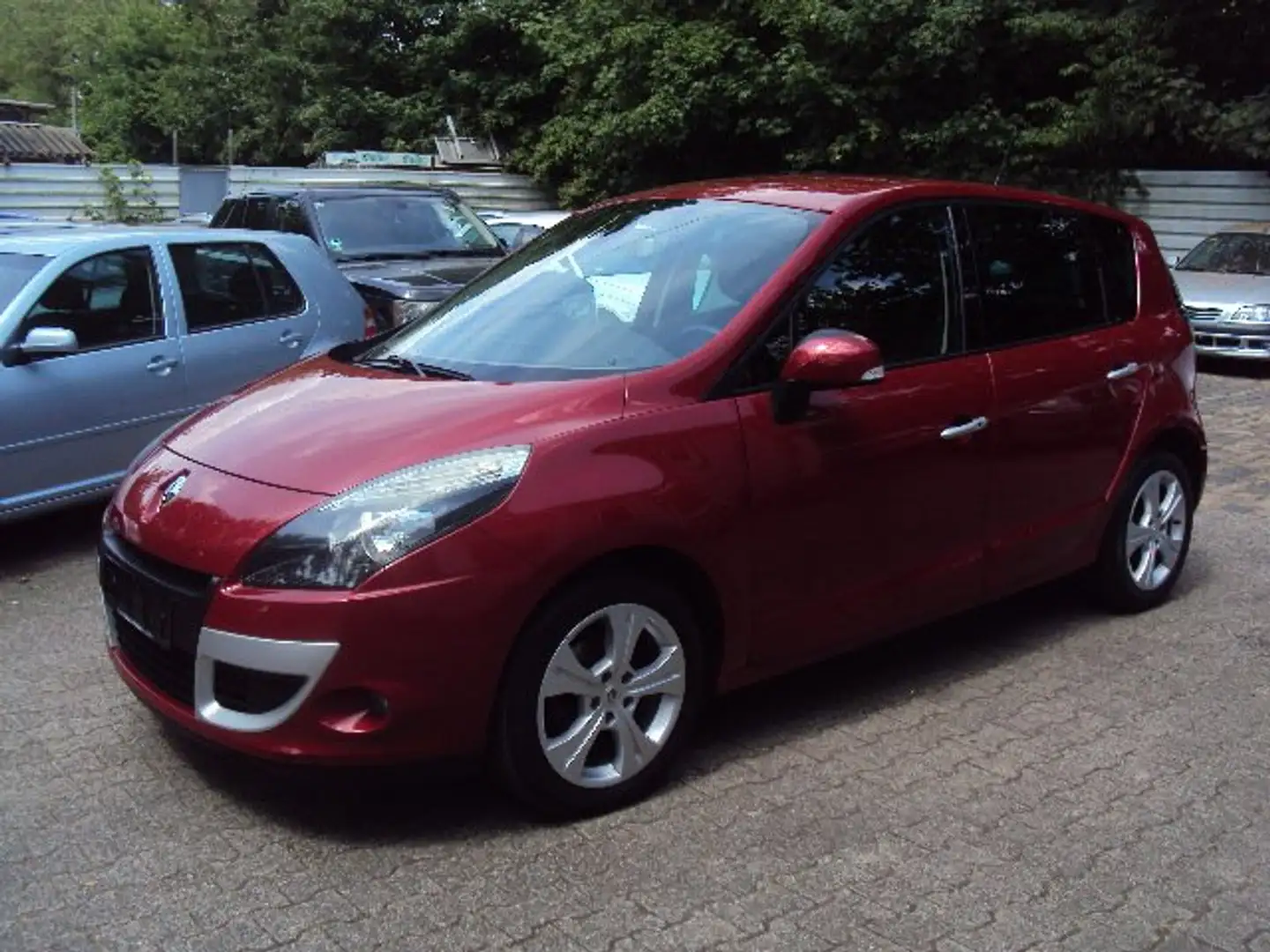 Renault Scenic Dynamique III,Navi,Euro 5. Red - 1