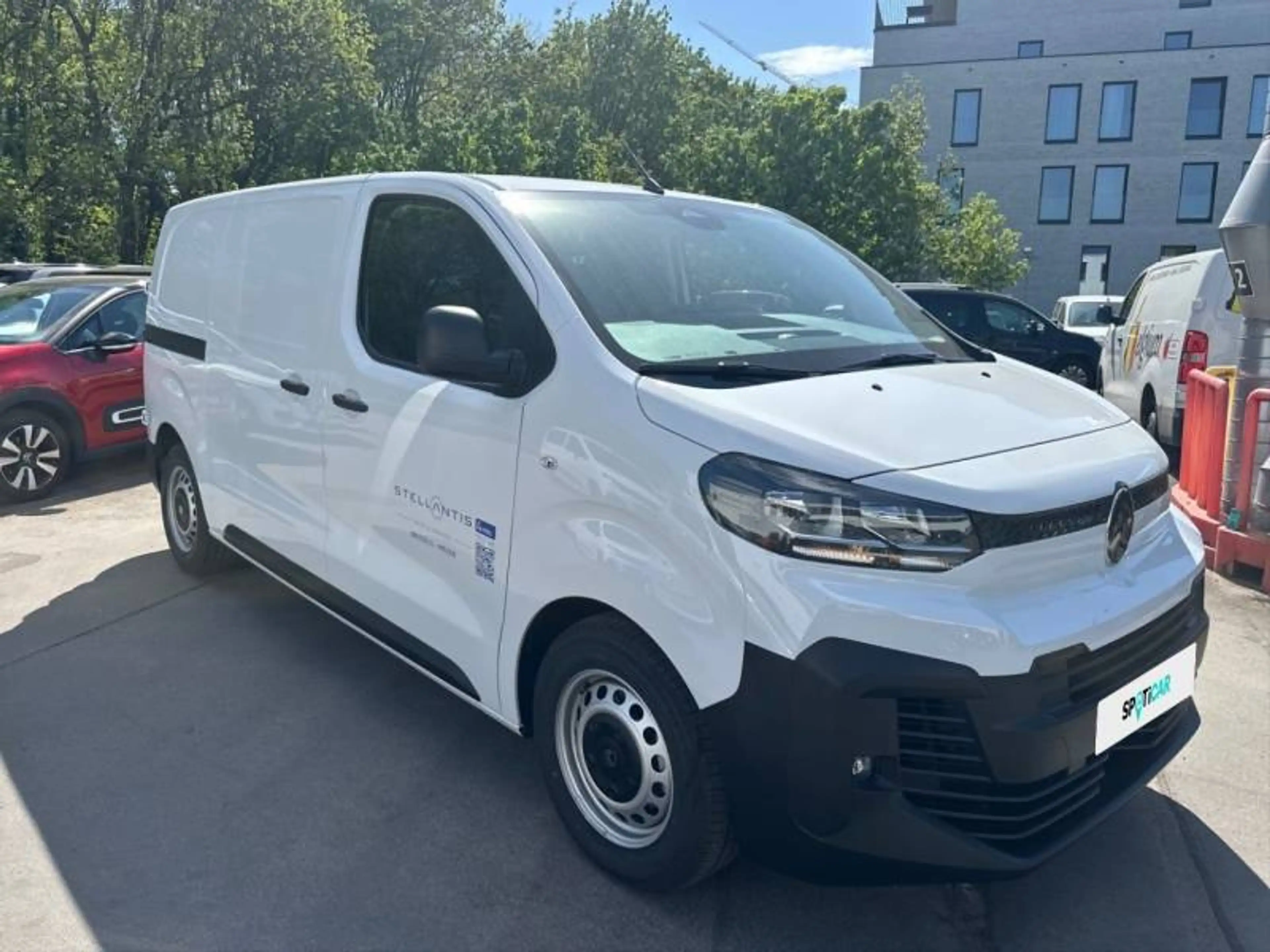 Citroen Jumpy 3 M 1.5 BlueHDi 120 S&S BVM6 - — photo 3
