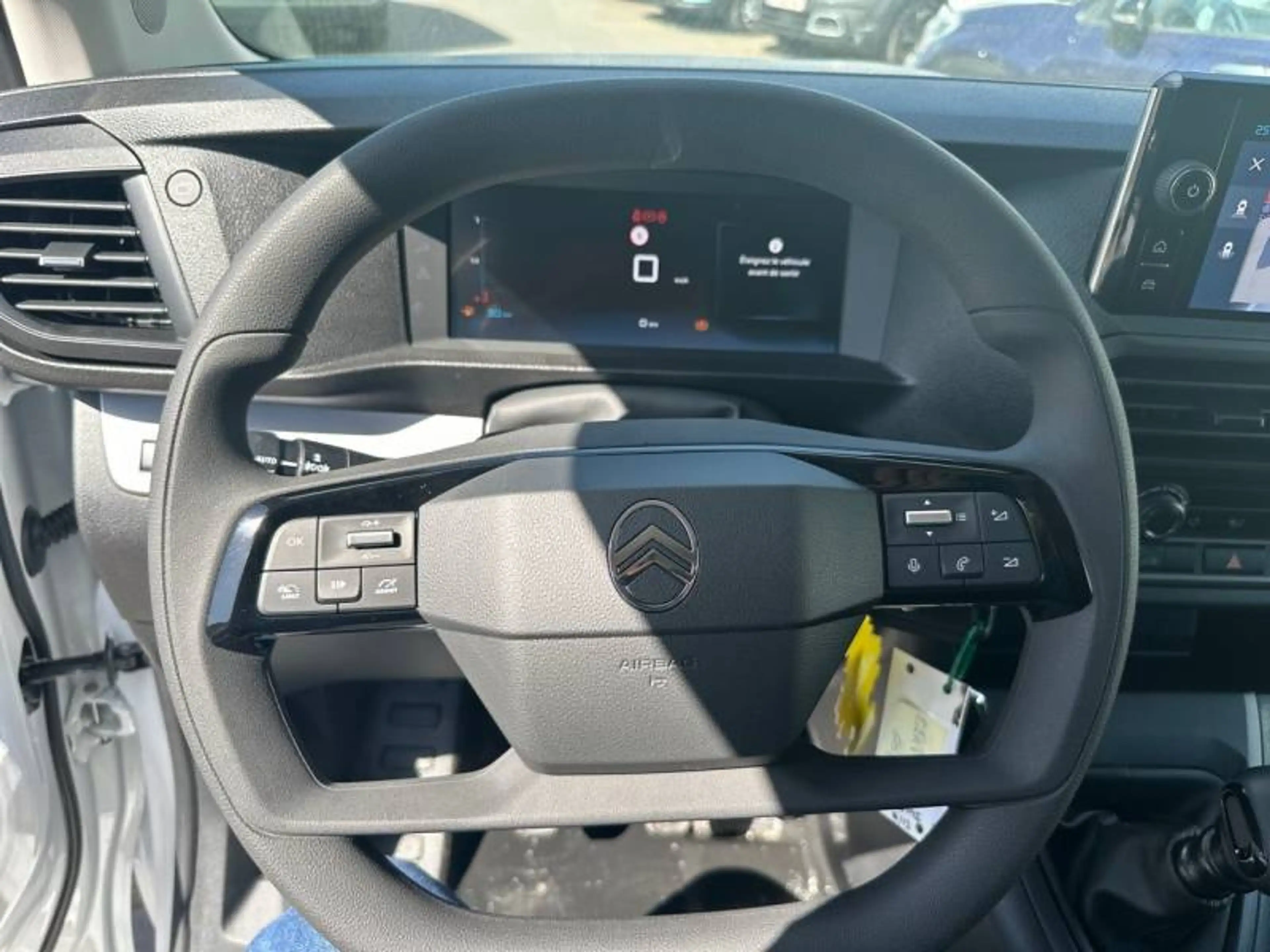 Citroen Jumpy 3 M 1.5 BlueHDi 120 S&S BVM6 - — photo 13
