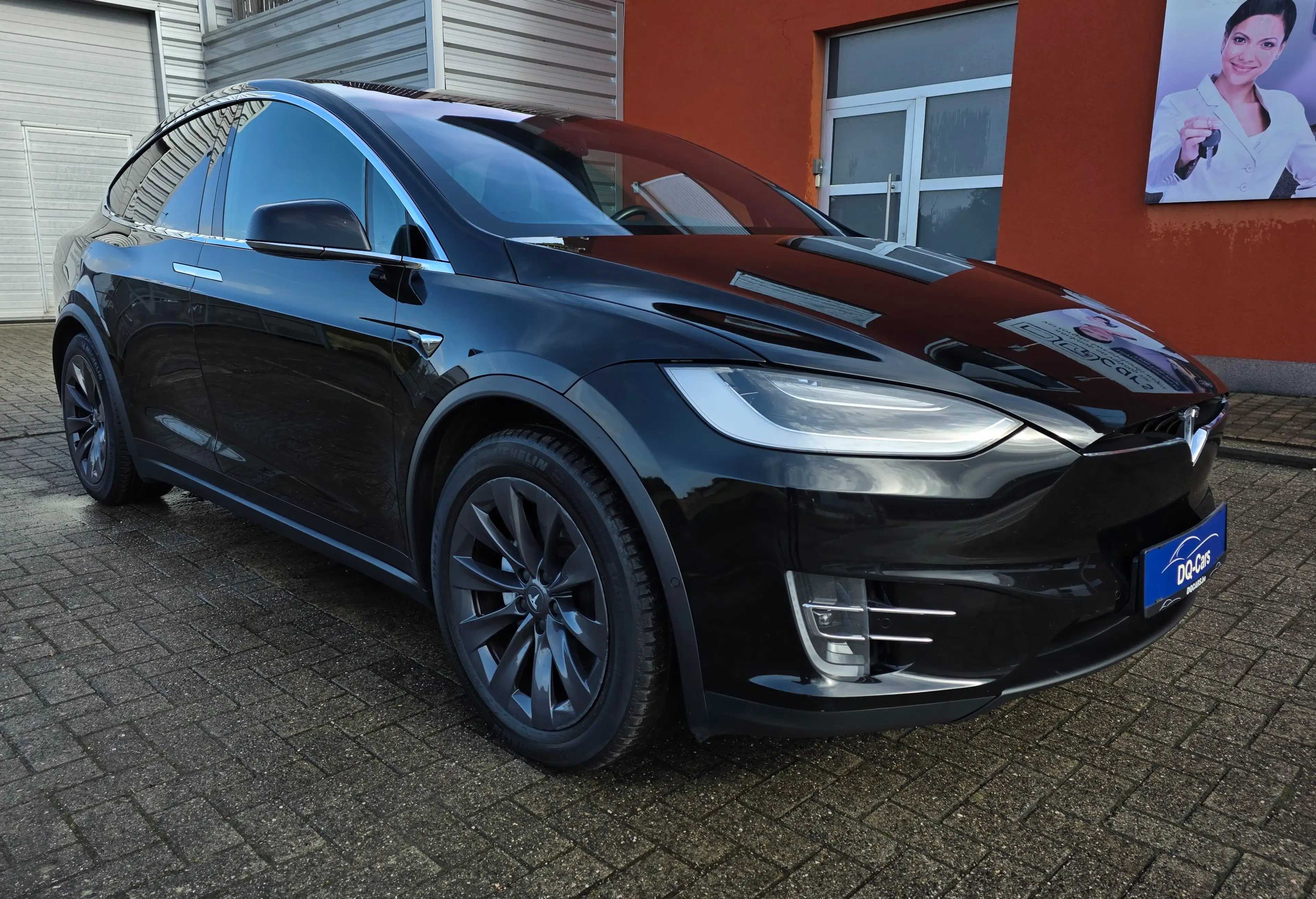 Tesla Model X Model X Dual Motor Long Range — photo 3