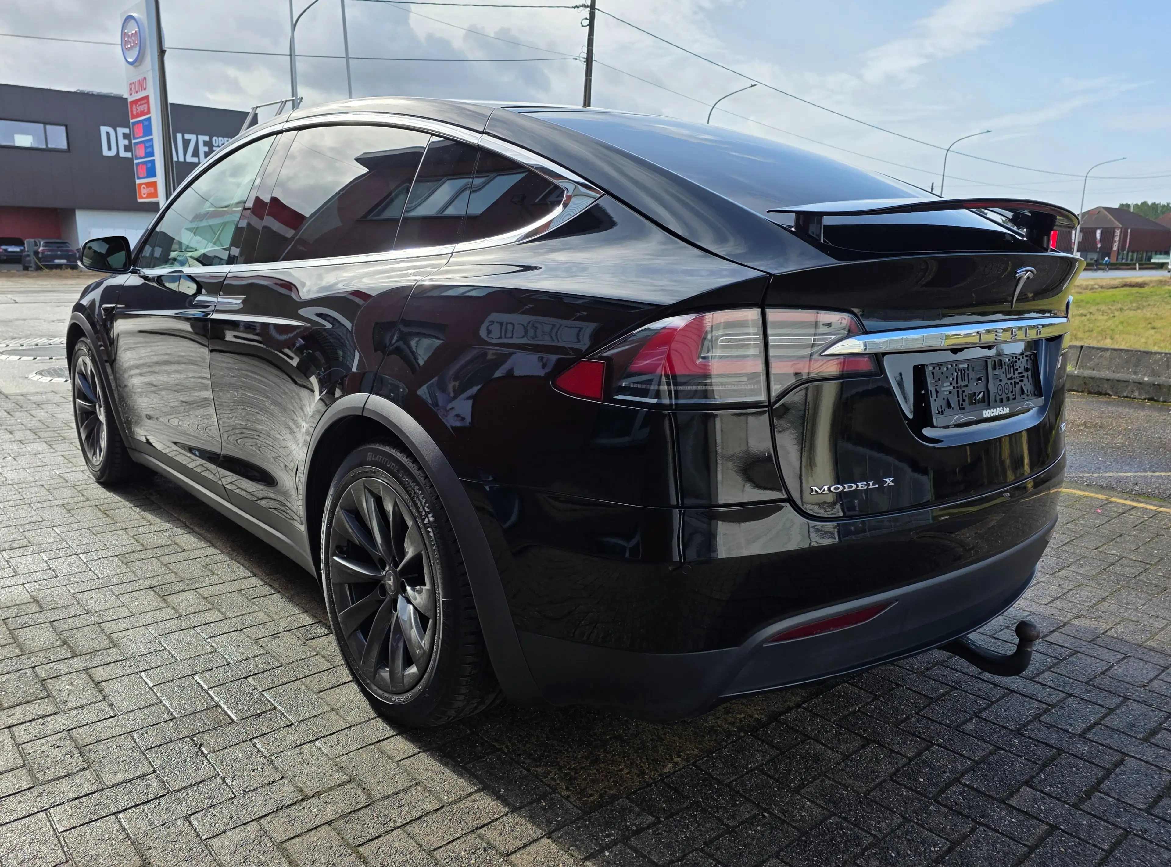 Tesla Model X Model X Dual Motor Long Range — photo 7