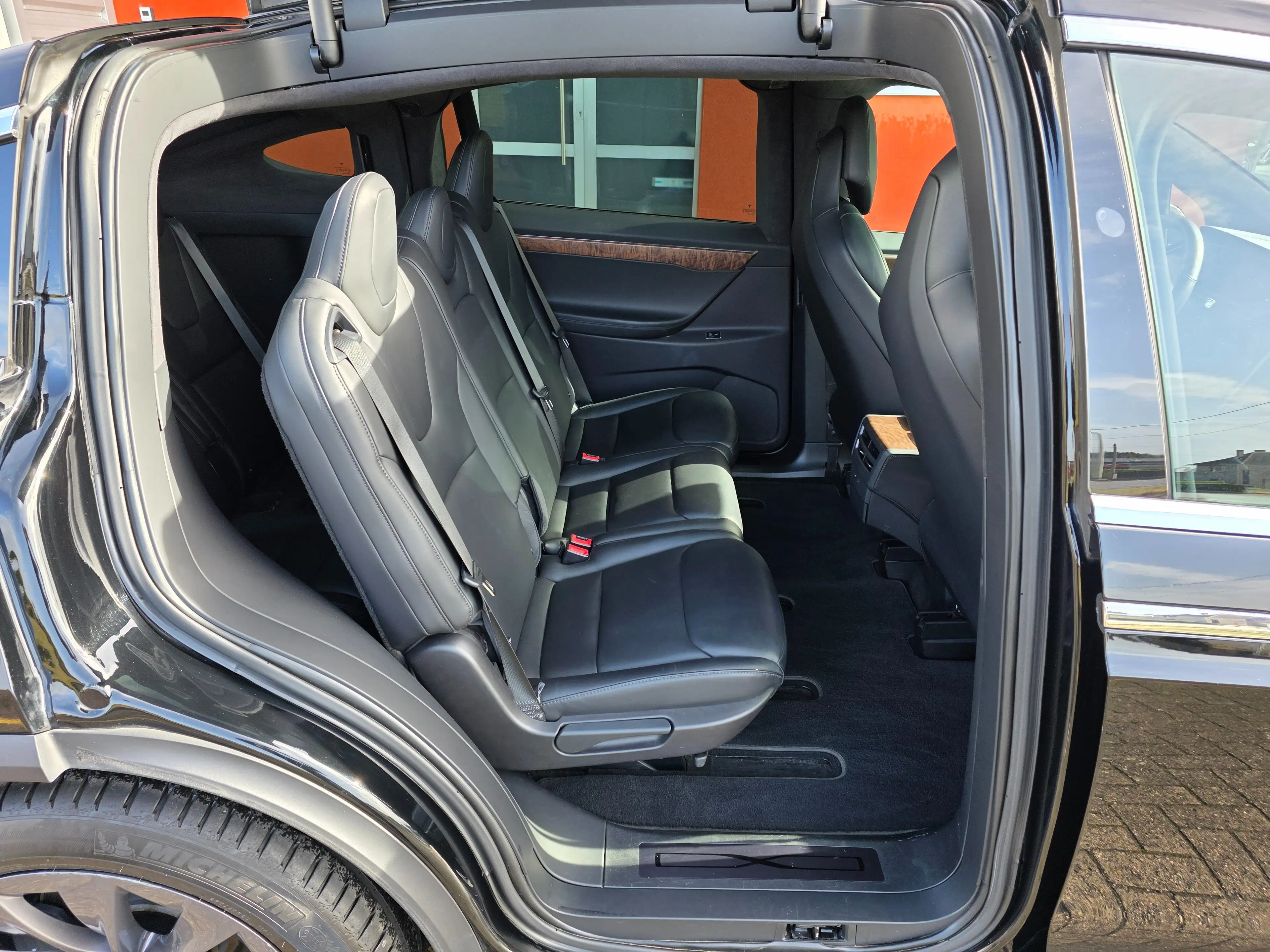 Tesla Model X Model X Dual Motor Long Range — photo 13