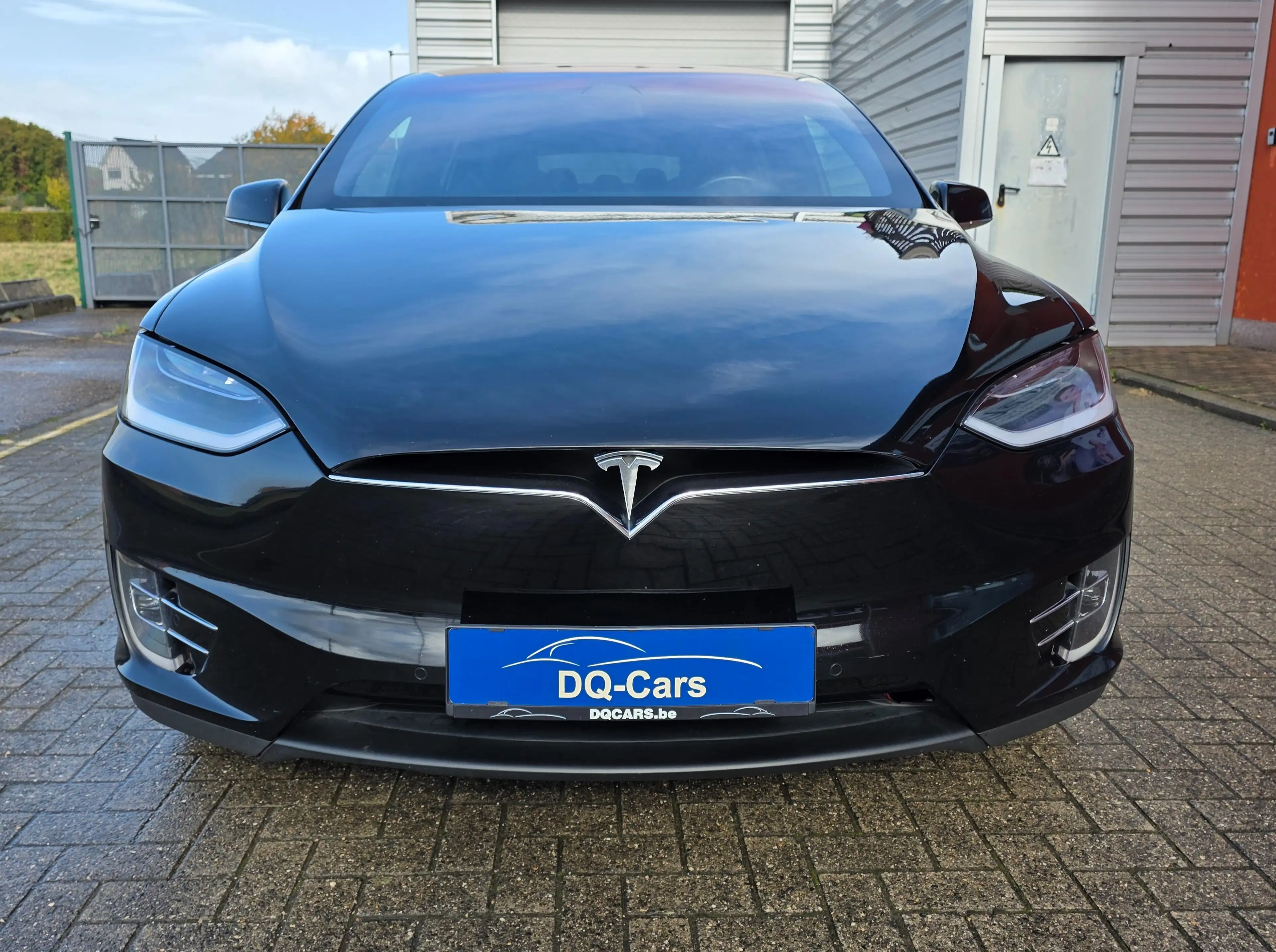 Tesla Model X Model X Dual Motor Long Range — photo 2