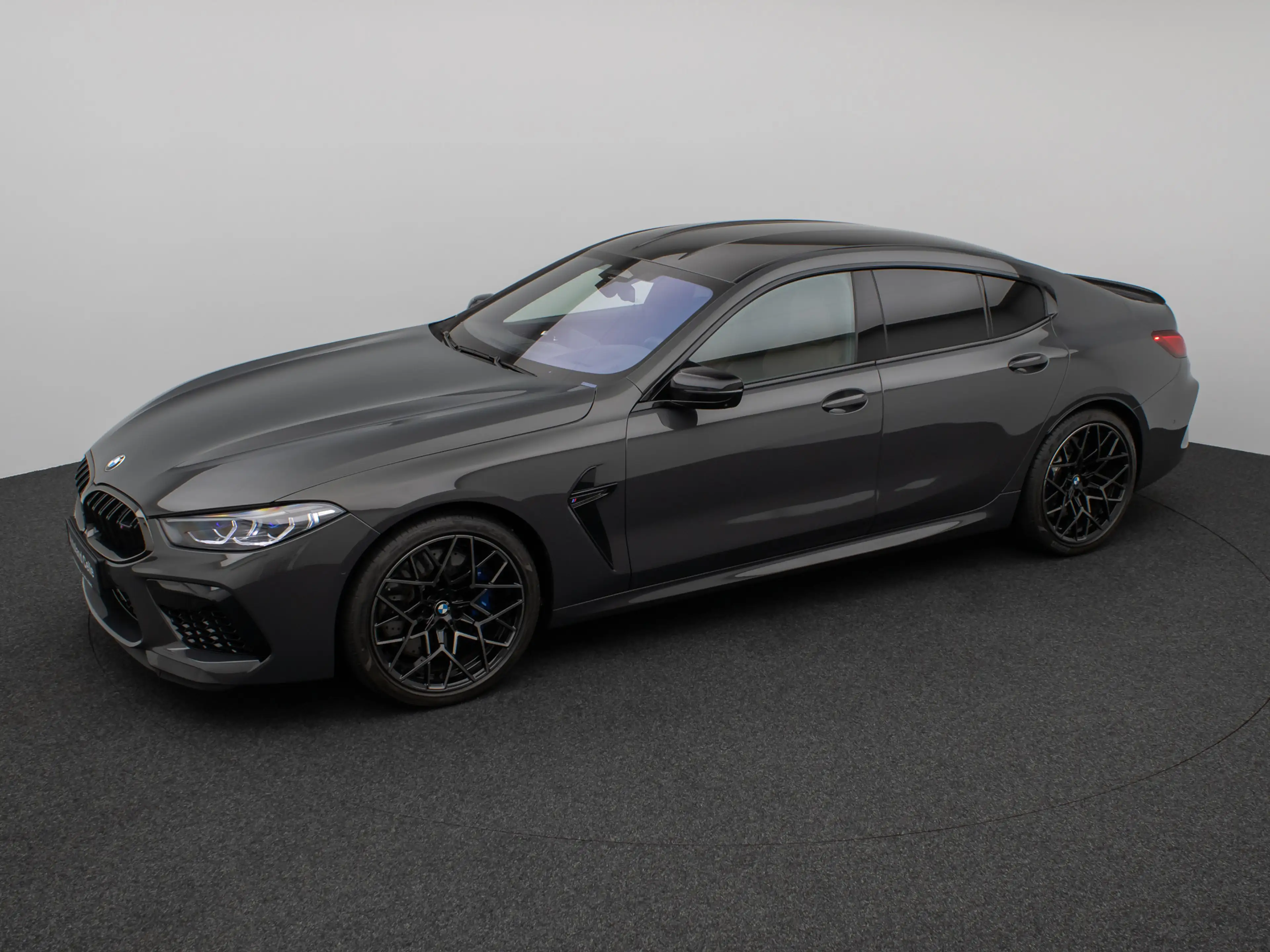 BMW M8 Competition xD Gran Coupé 360°Laser HUD B&W — photo 12