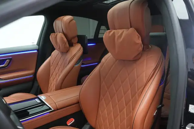 Mercedes-Benz E view 15