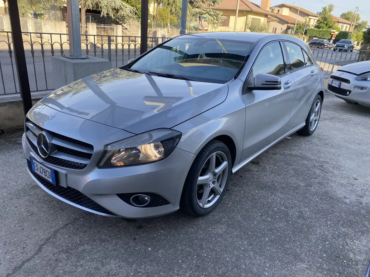 Mercedes-Benz A 180